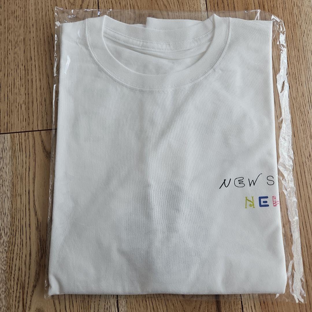 Amazon.co.jp: NEWS 4部作 完結記念 Tシャツ : おもちゃ