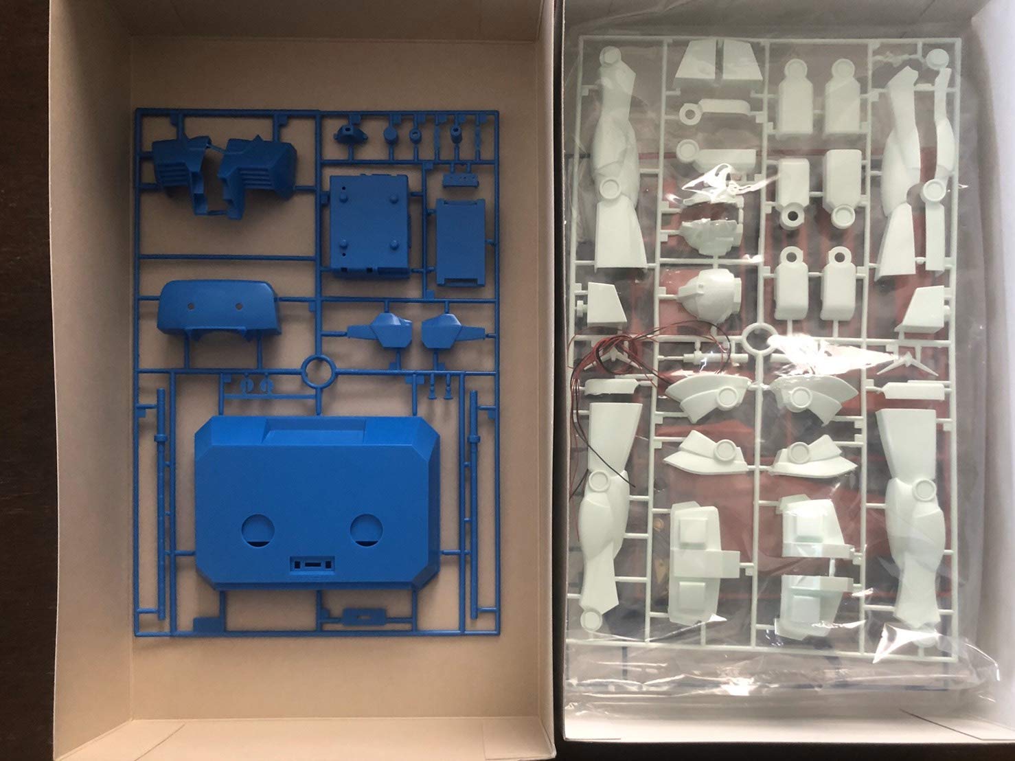 Amazon.com: Bandai 1/72 Mechanic Model RX-78 Gundam (Japan