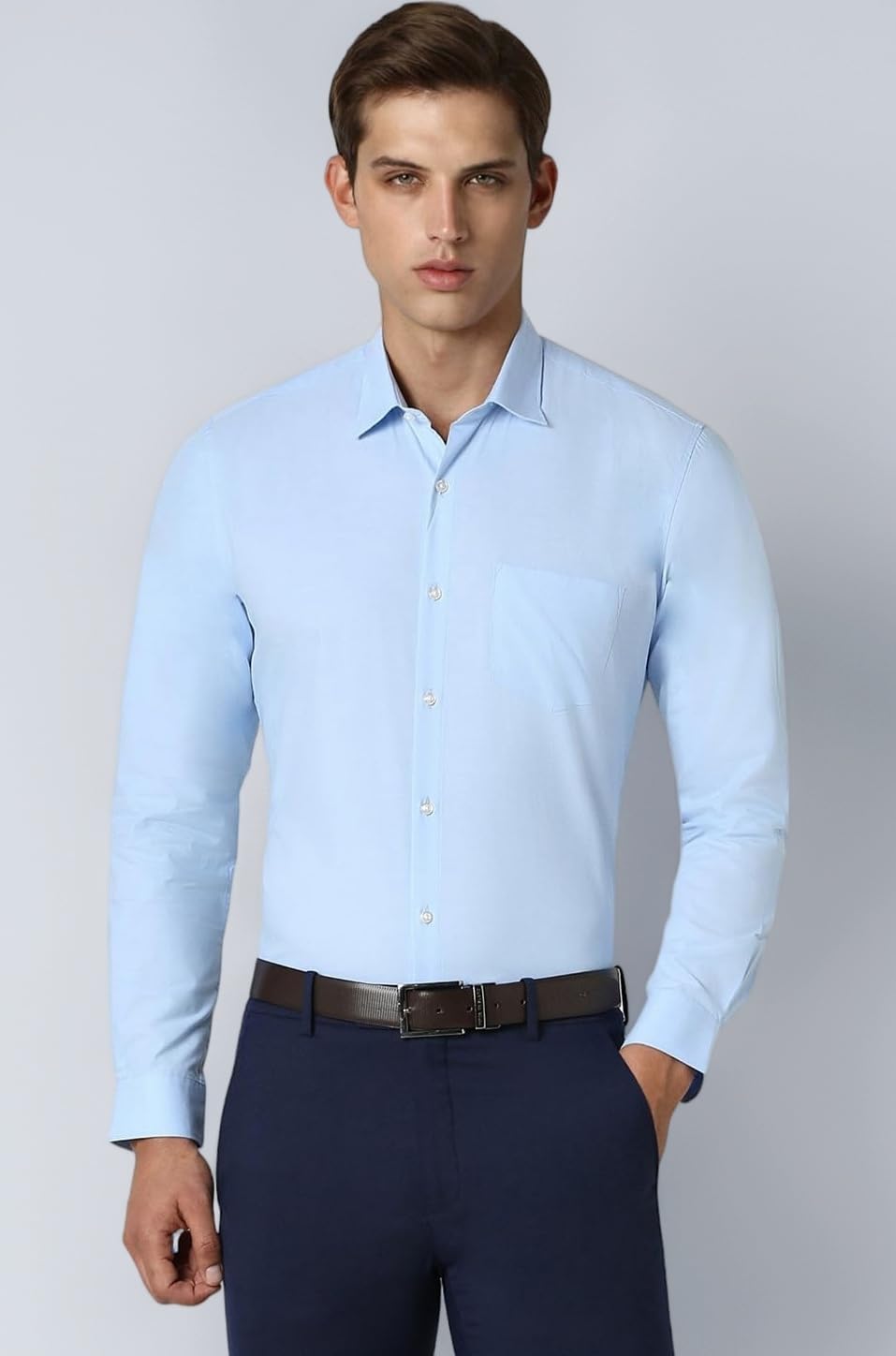 Peter England Men's Everday Regular Fit Solid Shirt | Cotton Rich | 5-Pin Pocketing