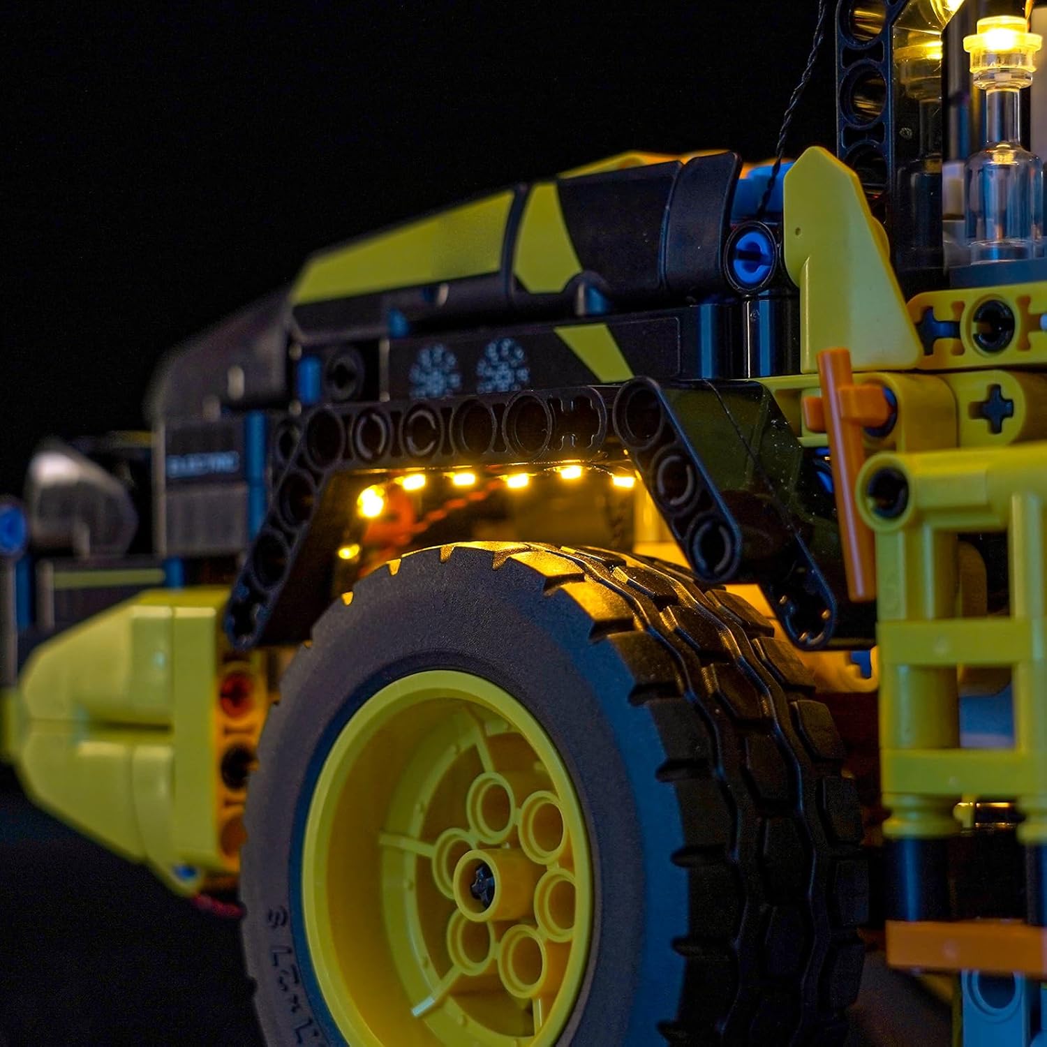 Upgraded Led Light Kit Compatible with Lego Technic Volvo L120 Electric Wheel Loader Building Set, Lights Decoration Compatible with Lego 42209 (Model Not Included)