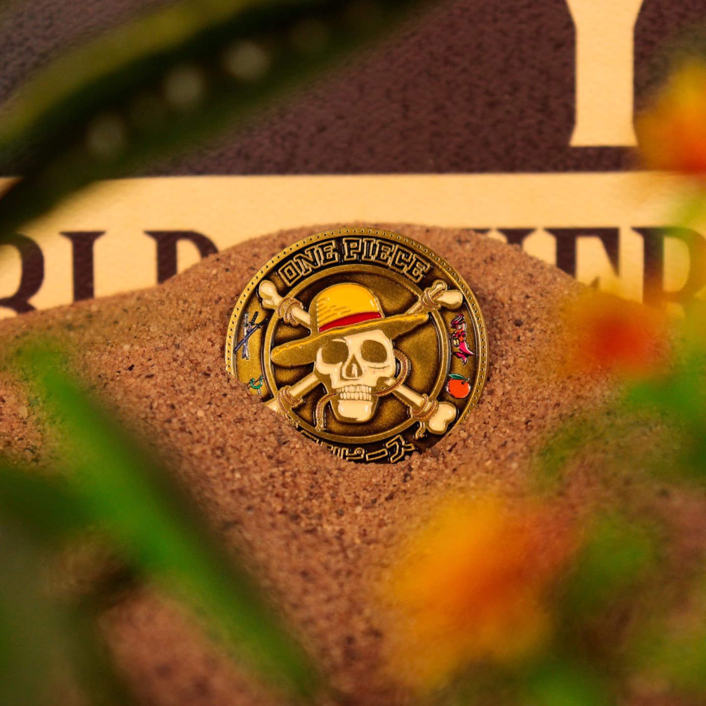 FaNaTtik Moneta da collezione One Piece in edizione limitata, con licenza ufficiale, numerata individualmente, design Going Merry & Jolly Roger con citazione di Rufy, pronta per fan e collezionisti