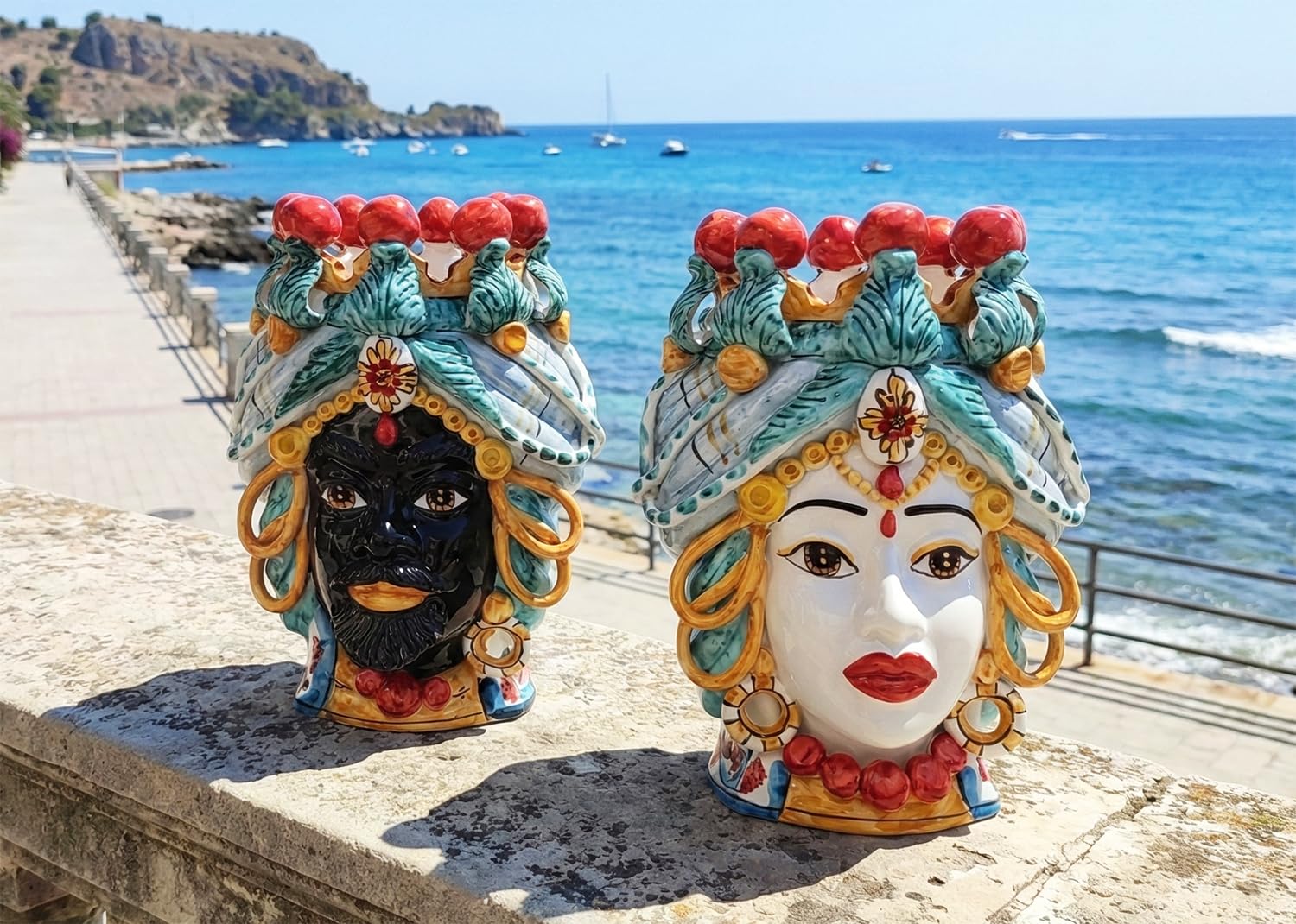 Cabezas de moro de Caltagirone H30, cerámica siciliana pintada a mano con anillos