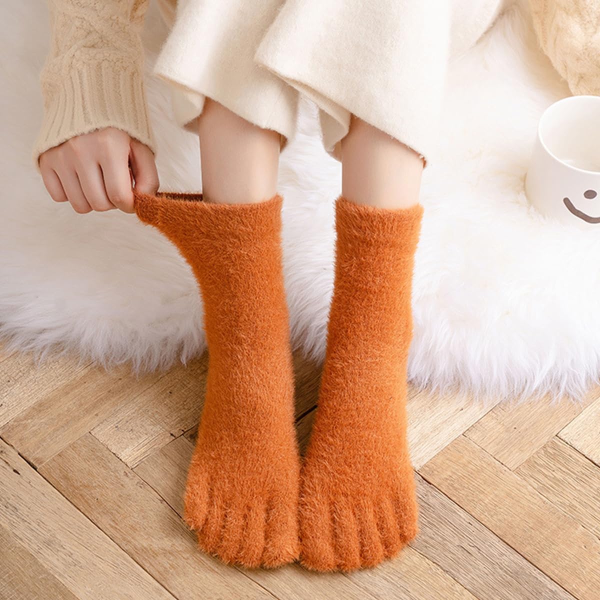 10 Paires Chaussette à Doigts Femme Chaussettes Chaudes en Pilou avec Orteils Séparés, Chaussettes Thermiques Hiver Femme Chaussette Doigt de Pied, Douces, Epaisses et Moelleuses, EU 35-40