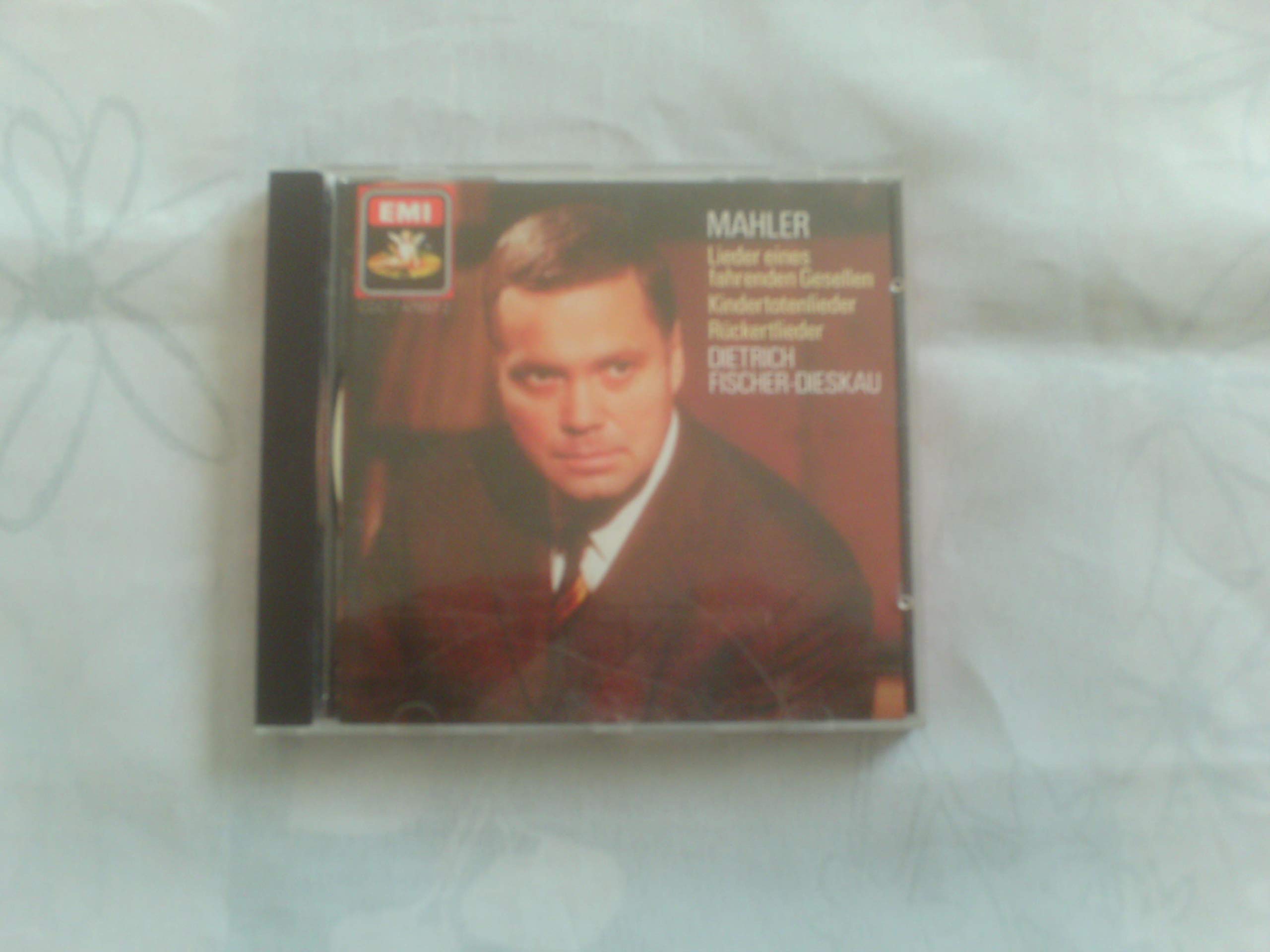 Fischer-Dieskau Sings Mahler [Audio CD] Mahler; Barenboim; Fischer-Dieskau and Phil Orch