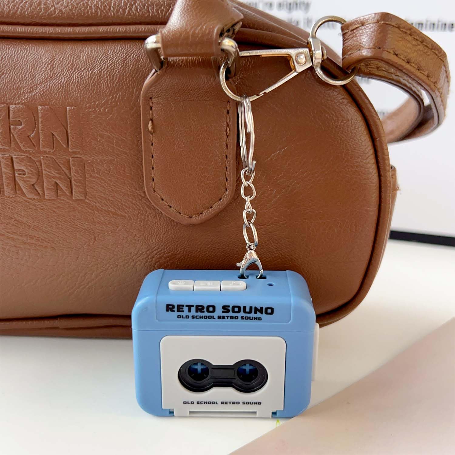 1PCS Retro Recorder Key Ring Funny Music Box Pendant Charm Recordable Tape Recorder Keychain Gift,5.5 * 4.1 * 2.2cm - 4
