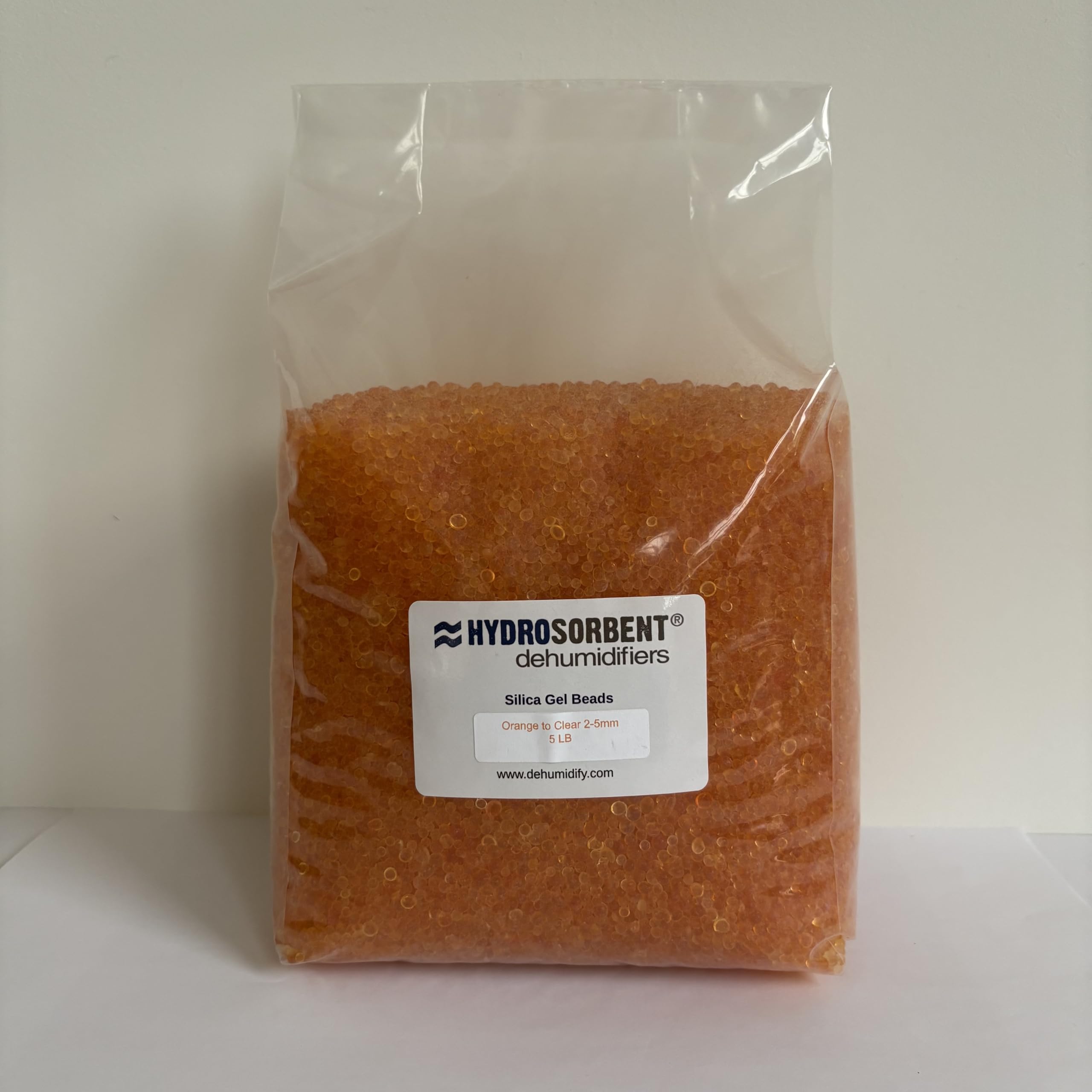 Cuentas de gel de sílice naranja, 3-5 mm, perlas de gel de sílice naranja se vuelven verdes para indicar reactivación. Cuentas desecantes reutilizables recargables de gel de sílice absorbente de