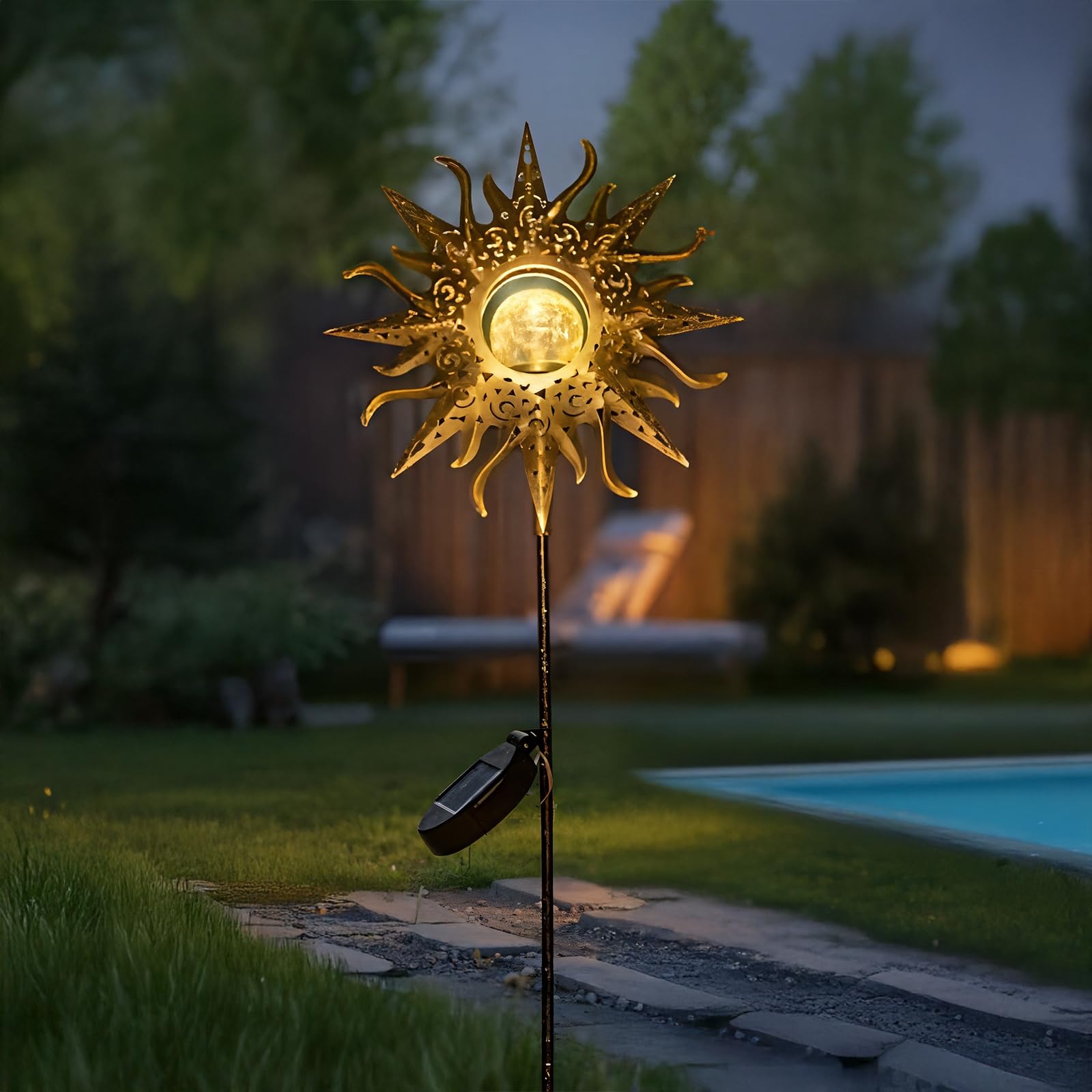 Luci solari da giardino, alte 82 cm, design luna e sole, decorazioni artistiche per esterni, lanterna antica a energia solare con motivi cavi unici per atmosfera, illuminazione paesaggistica in