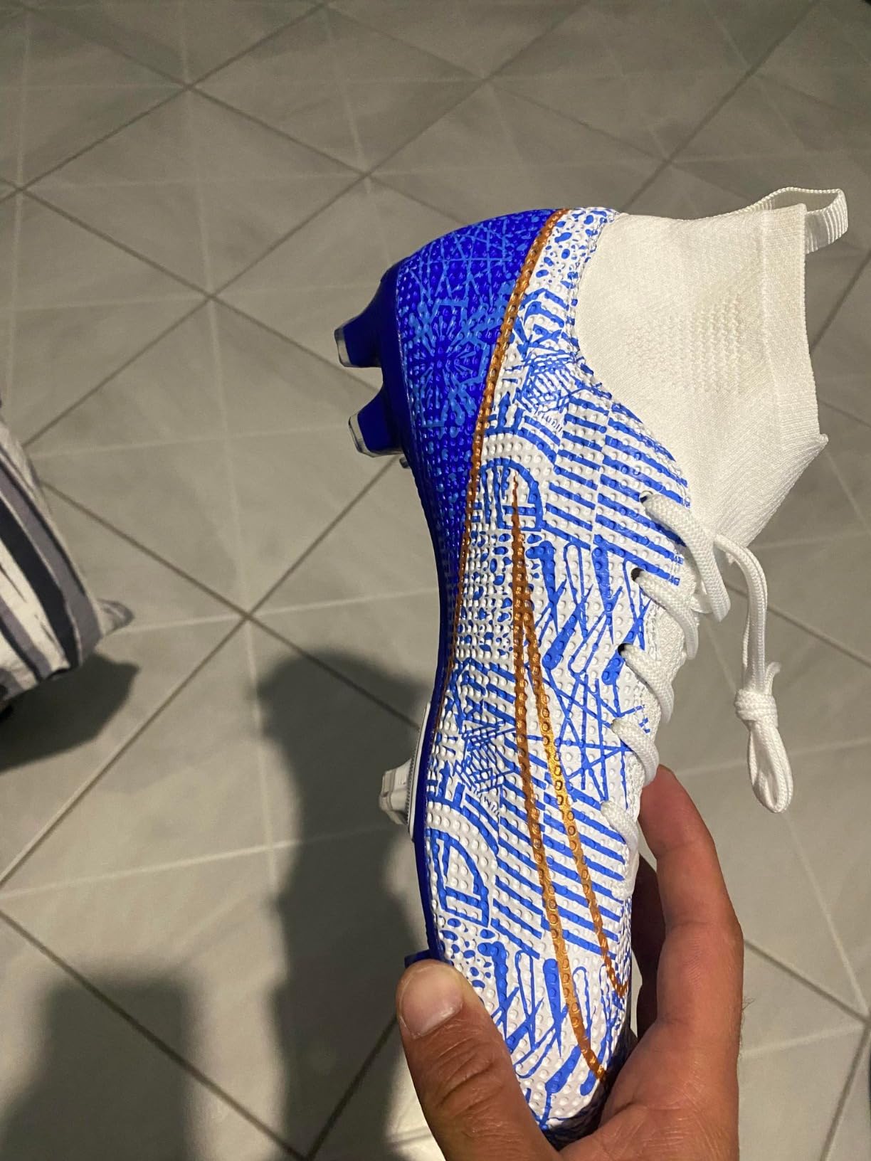 DimaiGlobal Chaussures de Football Homme Professionnel Crampons Antid?�rapants pour l 