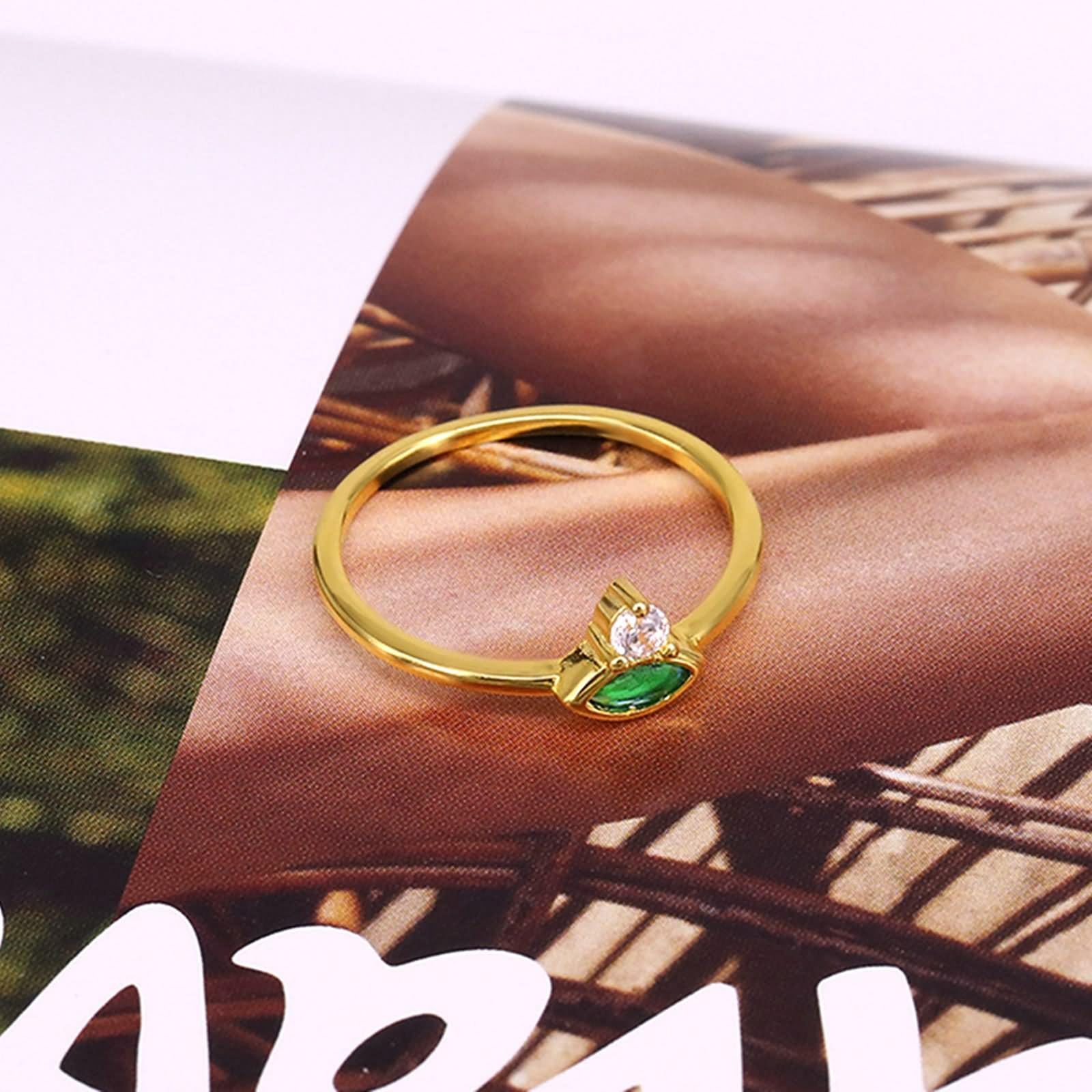 Anello per gioielli, anelli alla moda, oro rotondo, smeraldo artificiale a forma di marchese verde con verde in laboratorio, realizzato in oro giallo smeraldo