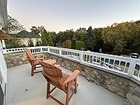 Review Image by Monica Ferreira Monica Ferreira