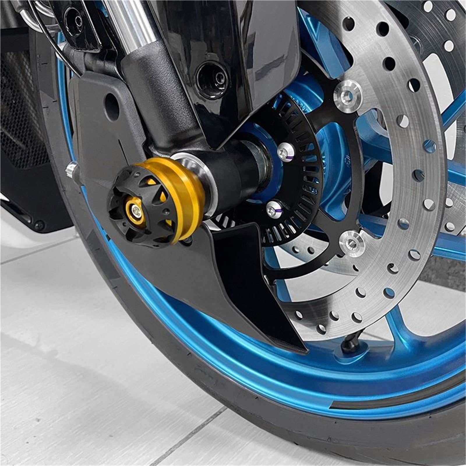 Pasuje Do HAYABUSA GSXS950 GSX8S GSX8R GSX1300R Motocykl Przednia I Tylna Oś Widelec Koła Crash Suwaki Pad(Rear red wheel)