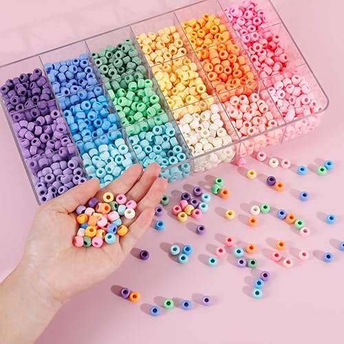 Miniatura 2 de Juego de 2600 cuentas de poni, juego de cuentas Kandi arcoíris de 18 colores, kit de fabricación de joyas de plástico mate multicolor para