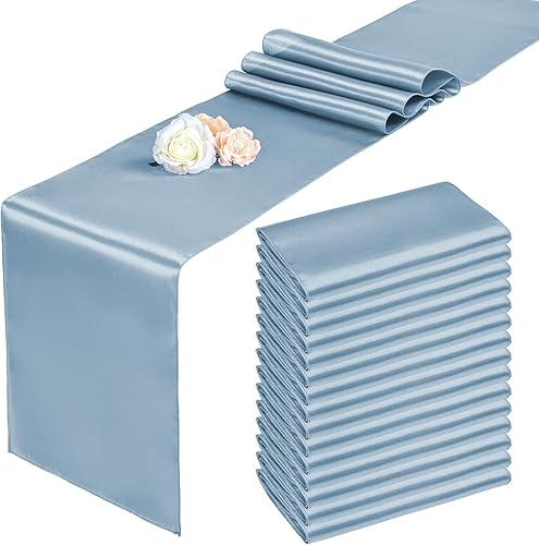 Paquete de 15 caminos de mesa de satén azul polvoriento de 12 x 108 pulgadas de largo para mesas redondas rectangulares, camino de mesa de satén