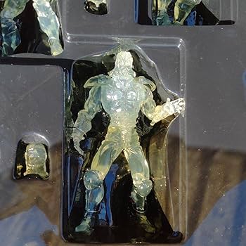 Amazon.co.jp: 海洋堂 北斗の拳 フィギュア クリアクリスタル BOX 激