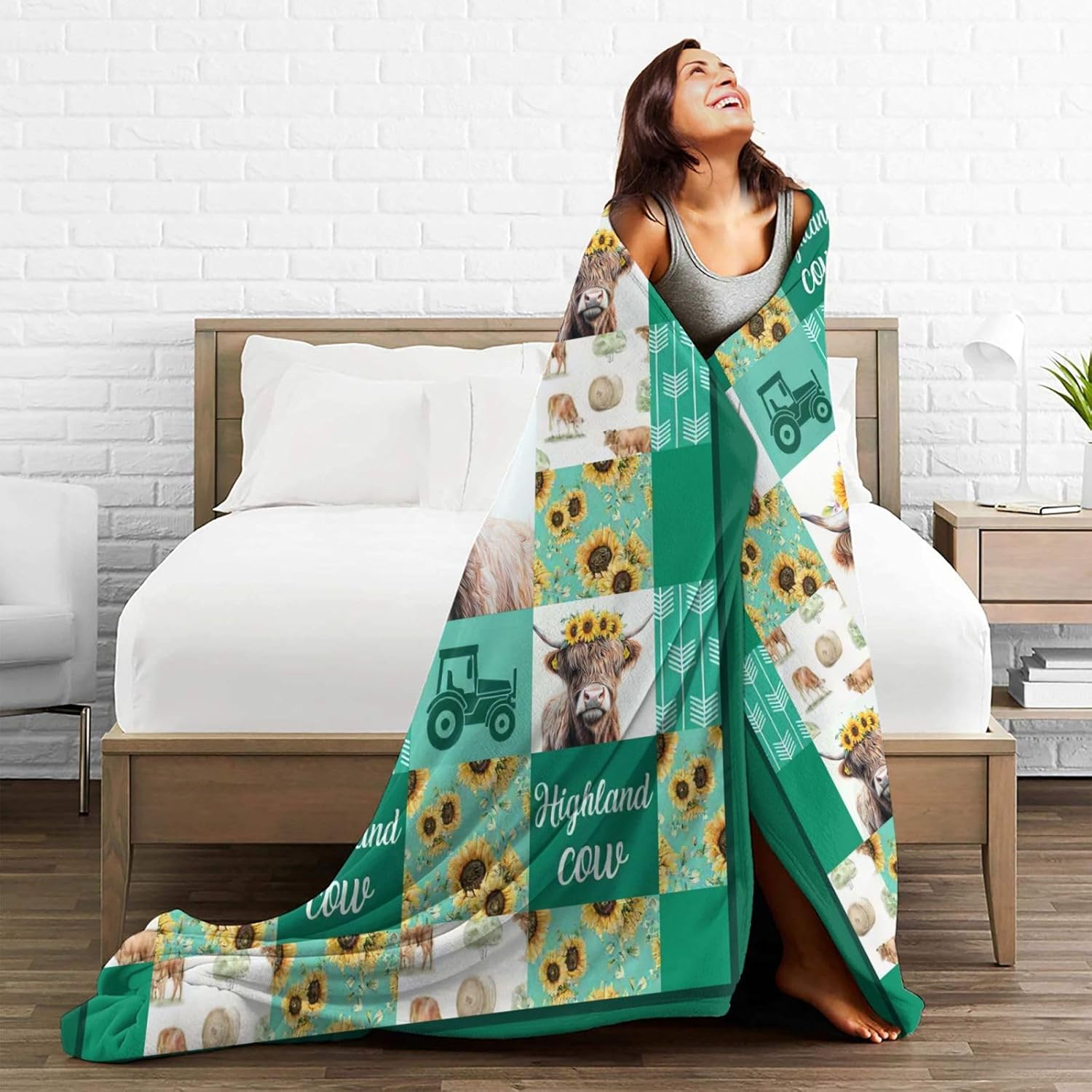 Highland Cow Blanket Highland Cattle Decor Throw Blanket Gifts for Girls Boys Lovers Super Warm Soft Plush Lightweight Fleece Flannel Bedding Blankets for Kids Adults Women Men 50"X40" - Image 7