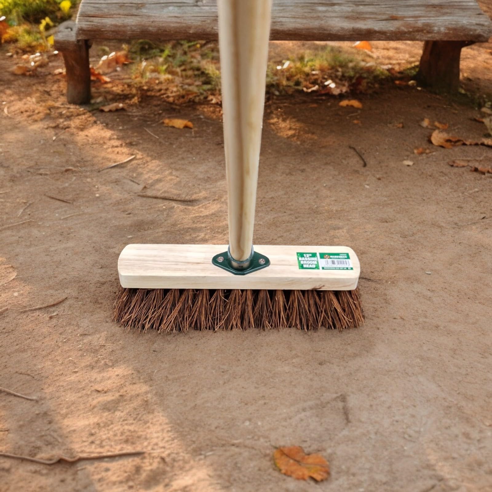 Balai De Jardin 30,5 Cm Poils Durs Naturels Rigides Avec Manche 150 Cm - Pour Terrasse Et Extérieur