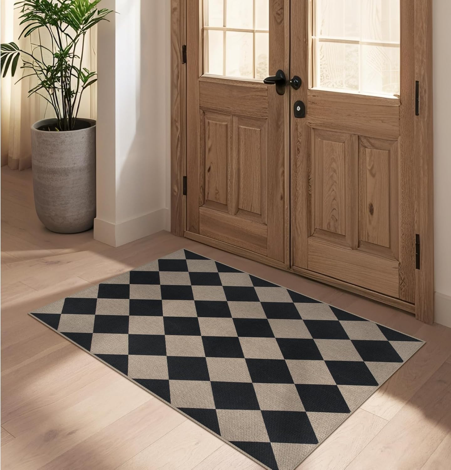 Easy Jute Checkered Entryway Rug, 2.6x4 Black Modern Indoor Outdoor Doormat, Washable Non-Slip Neutral Kitchen Rug Farmhouse Diamond Throw Rugs for Entrance Bedroom Bathroom
