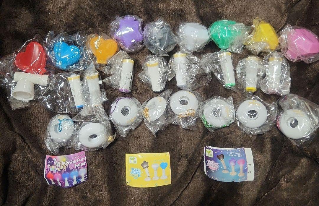 Amazon.co.jp: アイドルペンライト 全国ツアー 9種類 ガチャ 黒 赤 