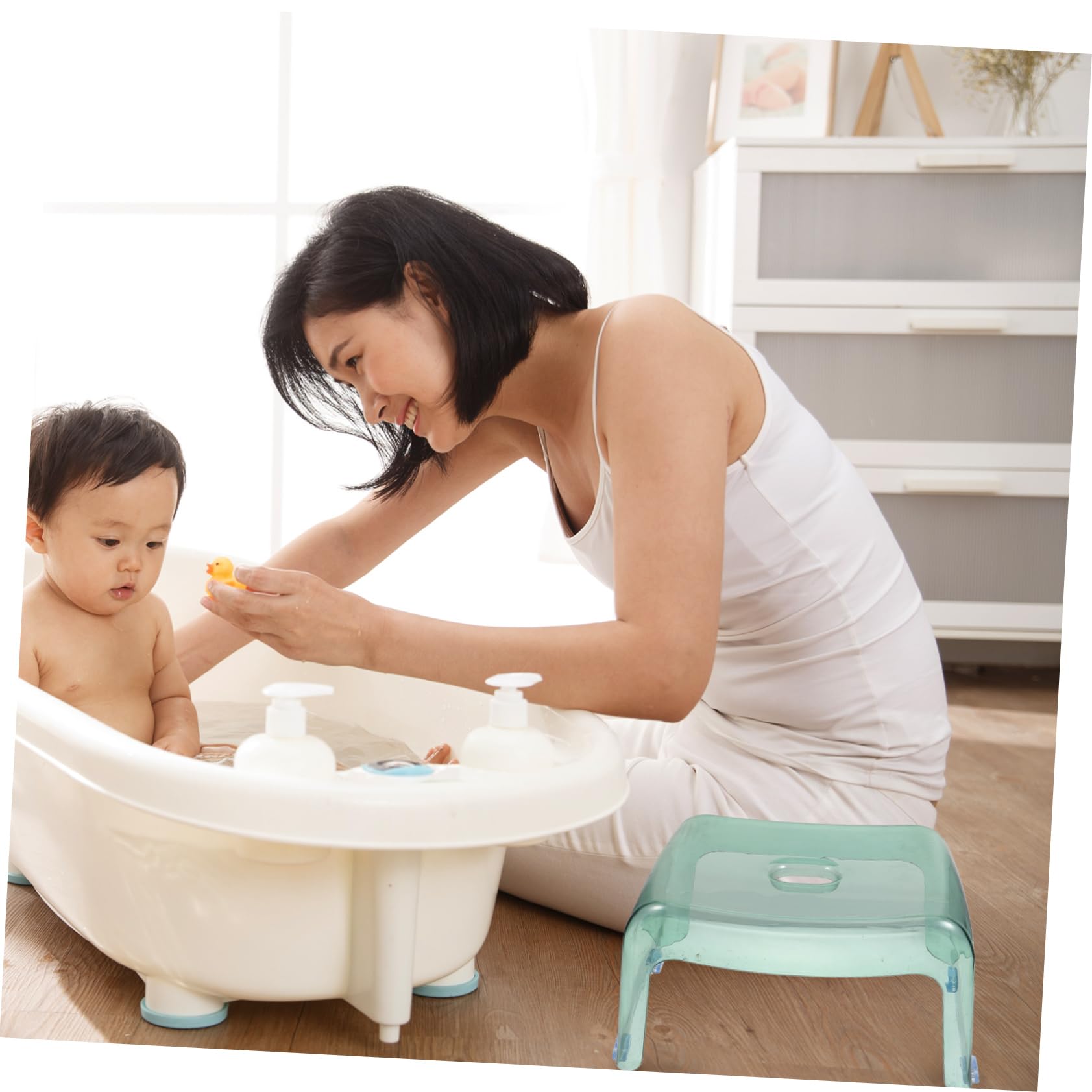 VICASKY Sgabello da Bagno in Pet Trasparente Antiscivolo Struttura Robusta per Bambini, Sedile Compatto per Doccia e Uso Multifunzionale