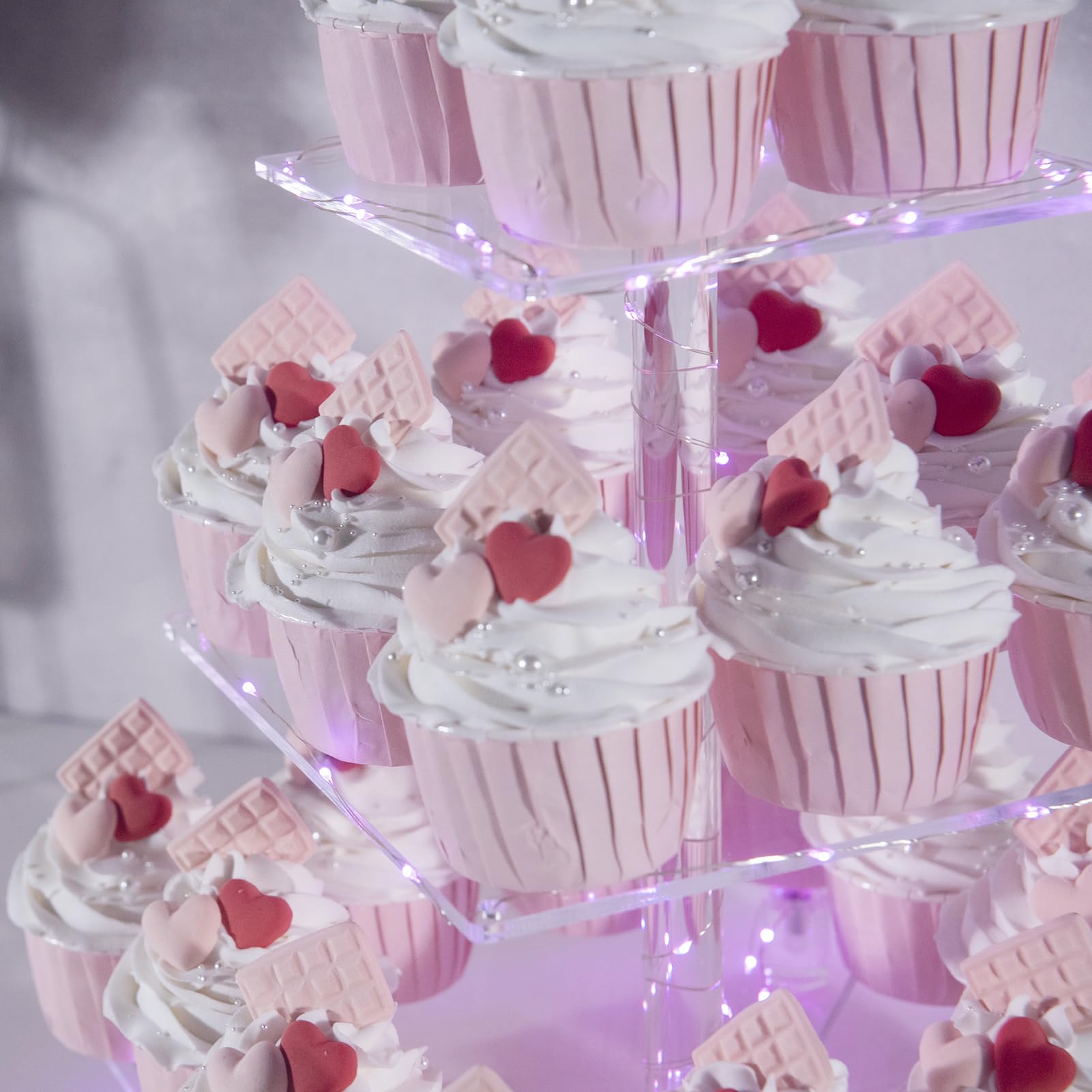 Soporte para cupcakes, soporte cuadrado de 5 niveles para cupcakes con cadena de luz LED, torre de acrílico para cupcakes, torre de postre, soporte de pastelería, soporte de nivel para