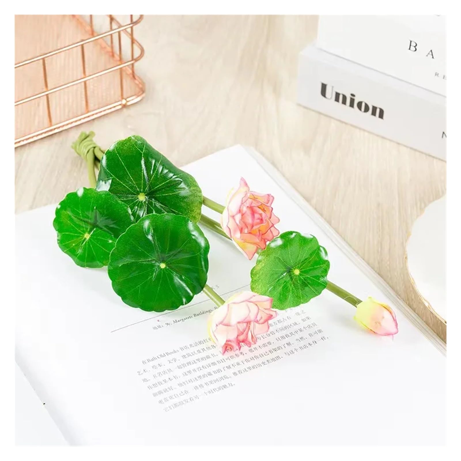 DUNSBY Artificial Lotus 27cm Mixed Color Artificial Flower Lifelike Water Lily Micro Landscape Long Lotus for Wedding Pond Garden Fake Plants Decor(Pink)