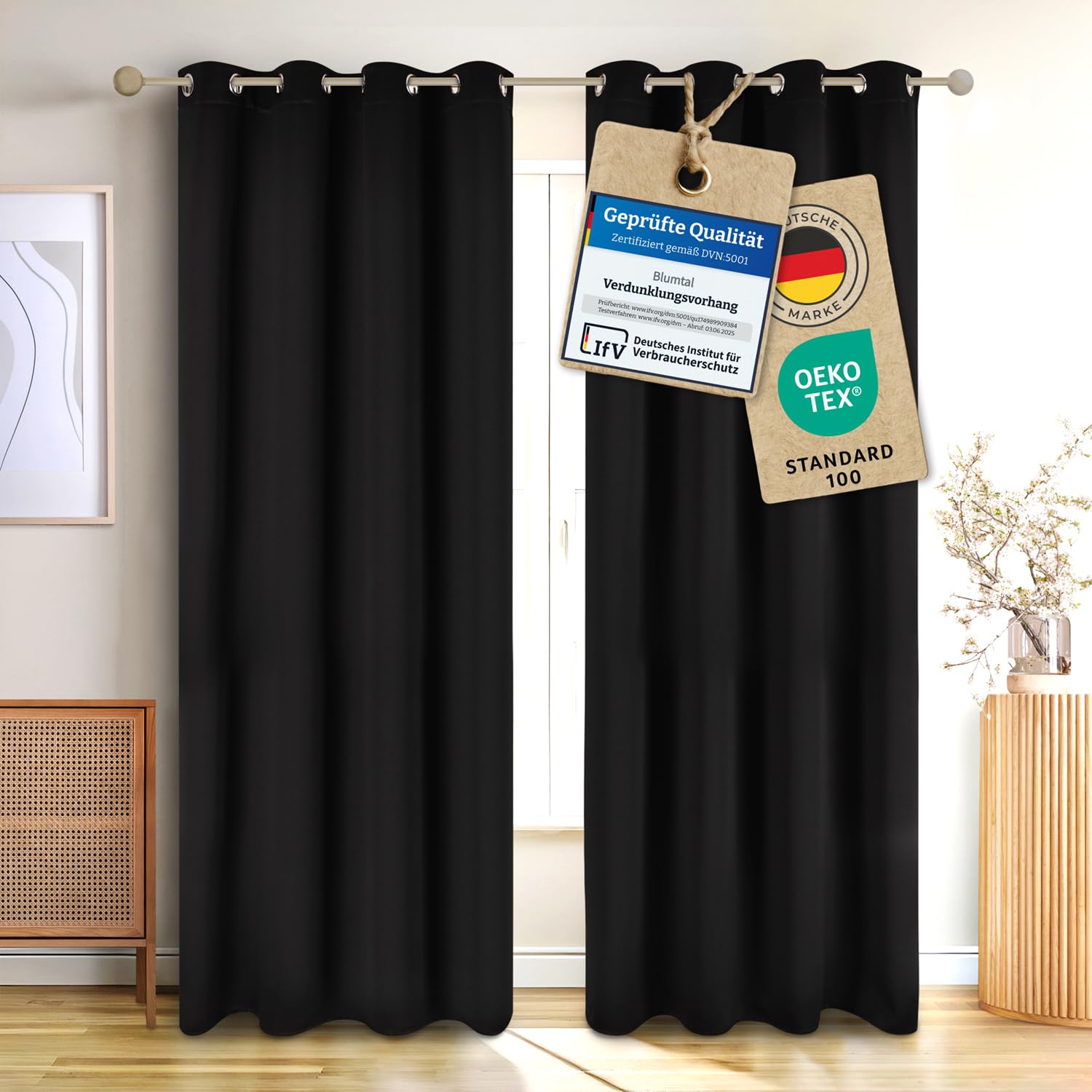 Blumtal Verdunklungsvorhänge 2er Set - Thermovorhang Hitzeschutz - Vorhang Blickdicht mit Ösen - Gardinenschals mit Schlaufen - Gardinen 295x140 cm - Vorhangschals 2er Set - Gardinen Schwarz