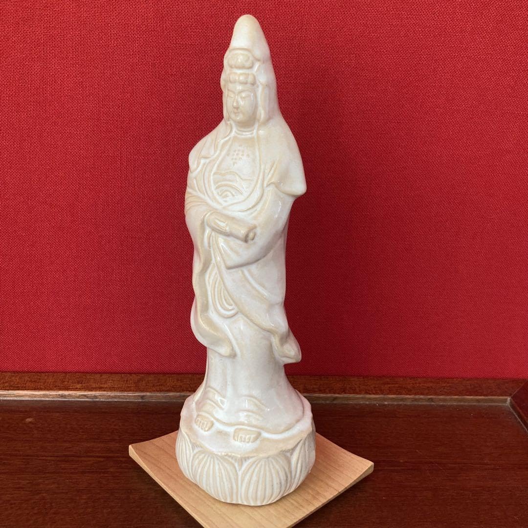 観音菩薩像 陶器製 高さ約30cm 観音菩薩像 陶器製 高さ約30cm 【公式通販】
