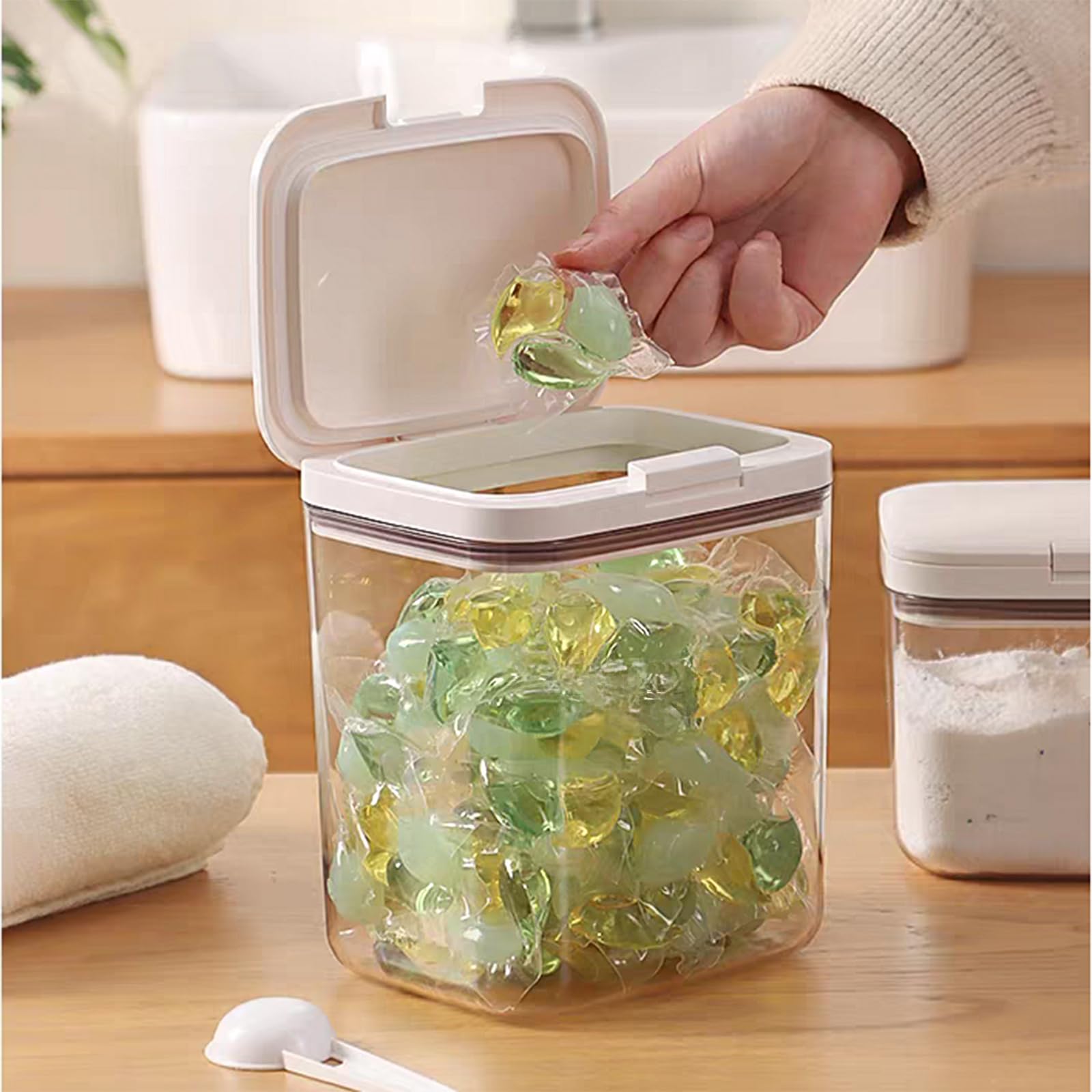 TOLIDA Opbergdoos van PET-kunststof, 4 stuks, voorraaddoos met maatbeker, organizer voor wasmiddel, wasparels, geurende parels, wasmiddel, meel, hondenvoer, kattenvoer, 5,5 l 2,8 l 2 l 1,2 l