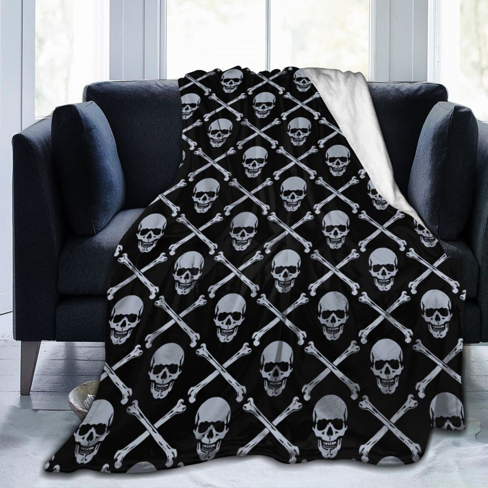 Lsjuee Skull Throw Blanket Warm Cozy Blankets Lightweight Soft Flannel Horror Halloween Blanket for Sofa Couch Bed Office 80"X60"