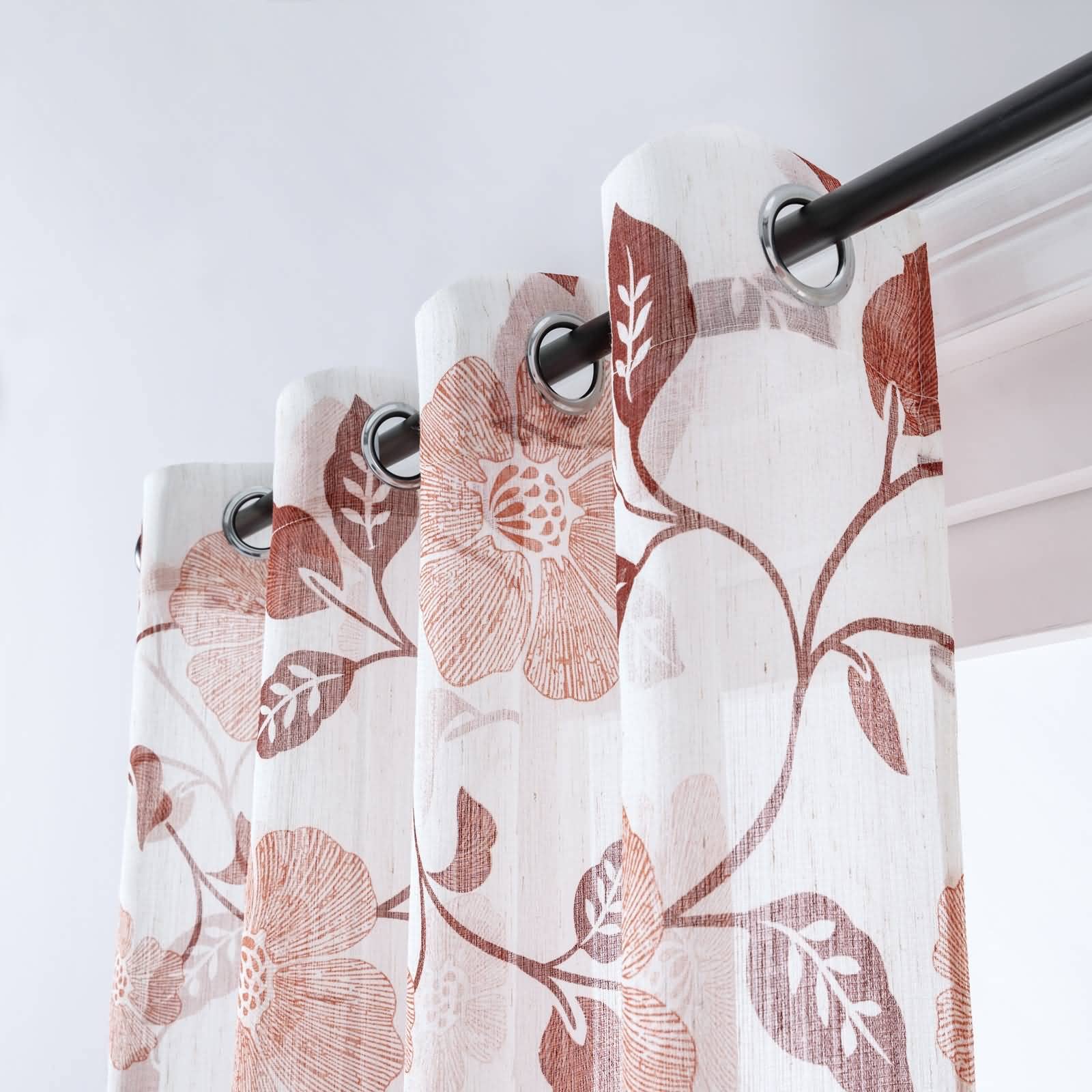Voile Vorhang mit Ösen, 160 x 132 cm (Höhe x Breite) Halbtransparenter Voile-Vorhang mit Blumenblatt-Zweigmuster, Rot