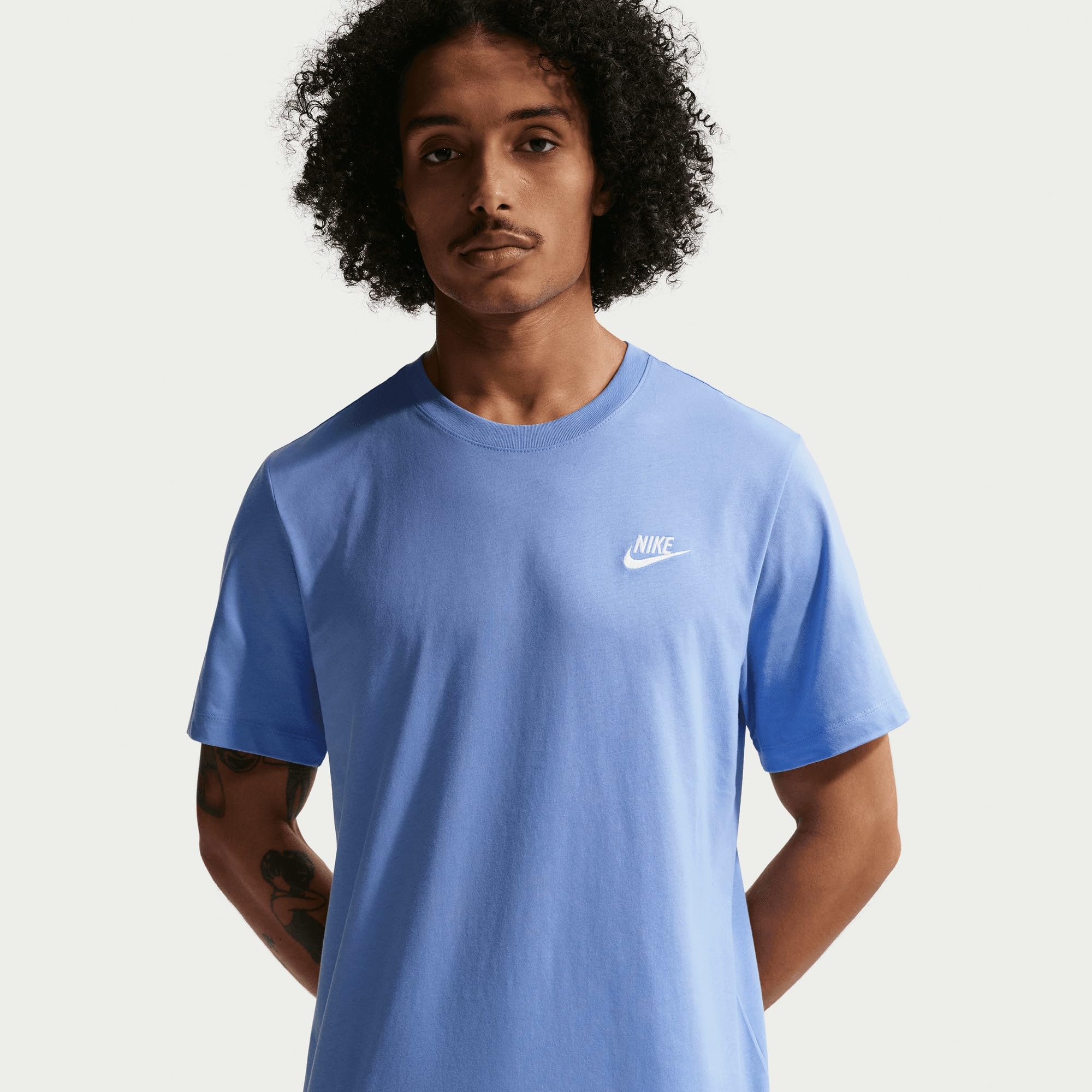 NIKE Sportswear Club Herren-T-Shirt, Royal Pulse, AR4997-494, M