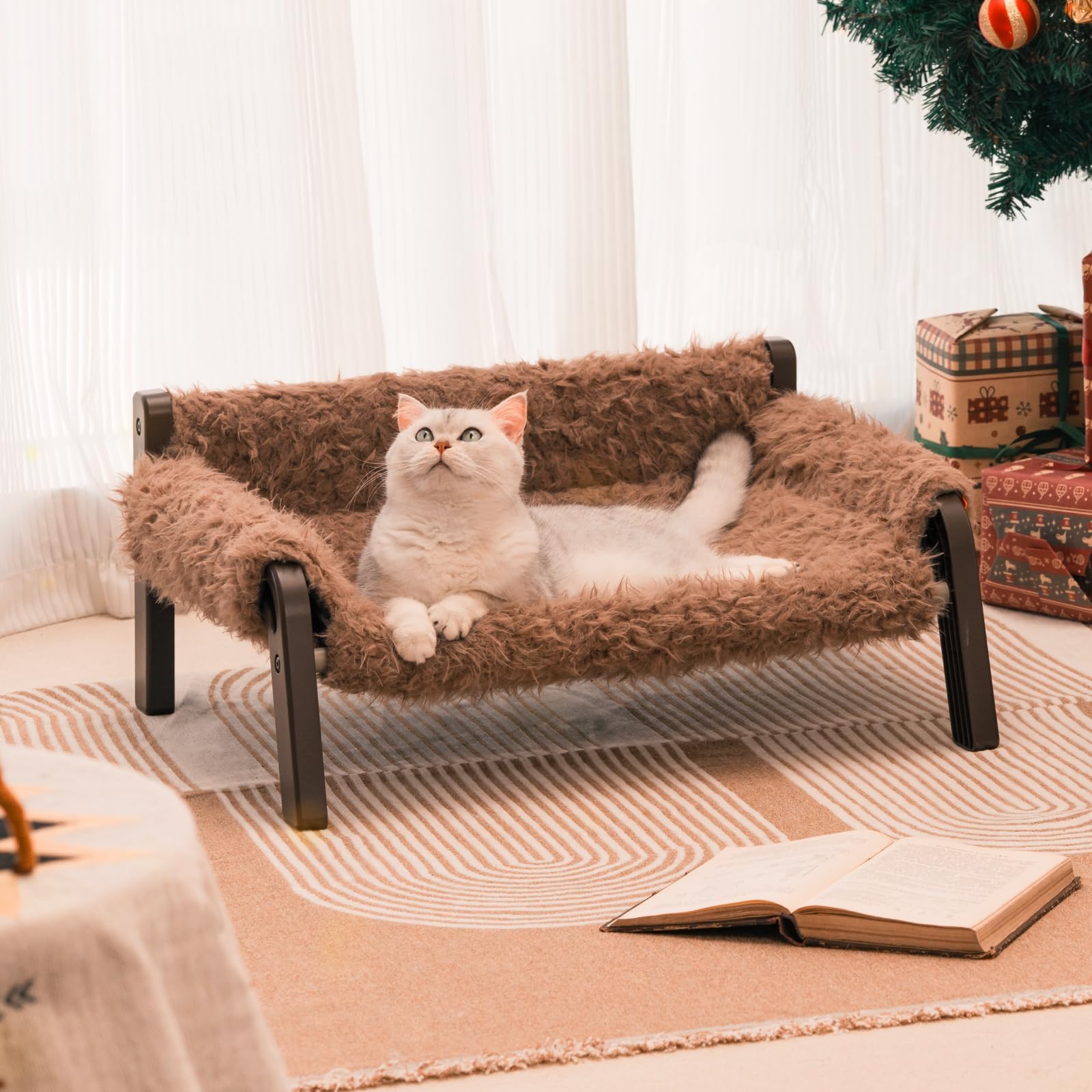 MEWOOFUN Canapé-lit surélevé pour chiens de petite taille, lit respirant avec housse amovible et lavable, fond antidérapant, 61 x 53 x 28 cm, marron, L