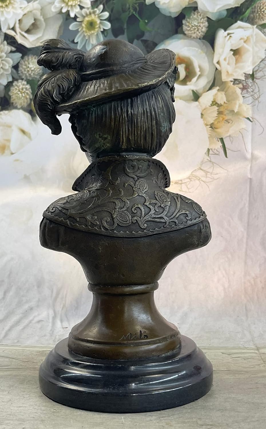 Very Pretty Pure Bronze Female Classical Portrait Bust Sculpture Statue Figurine