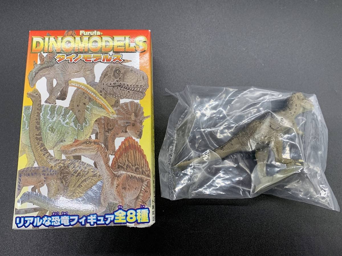 Amazon.co.jp: 〓フルタ製菓〓ダイノモデルス ティラノサウルス