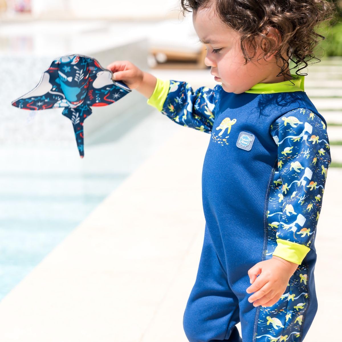 Splash About, Muta da Bambino