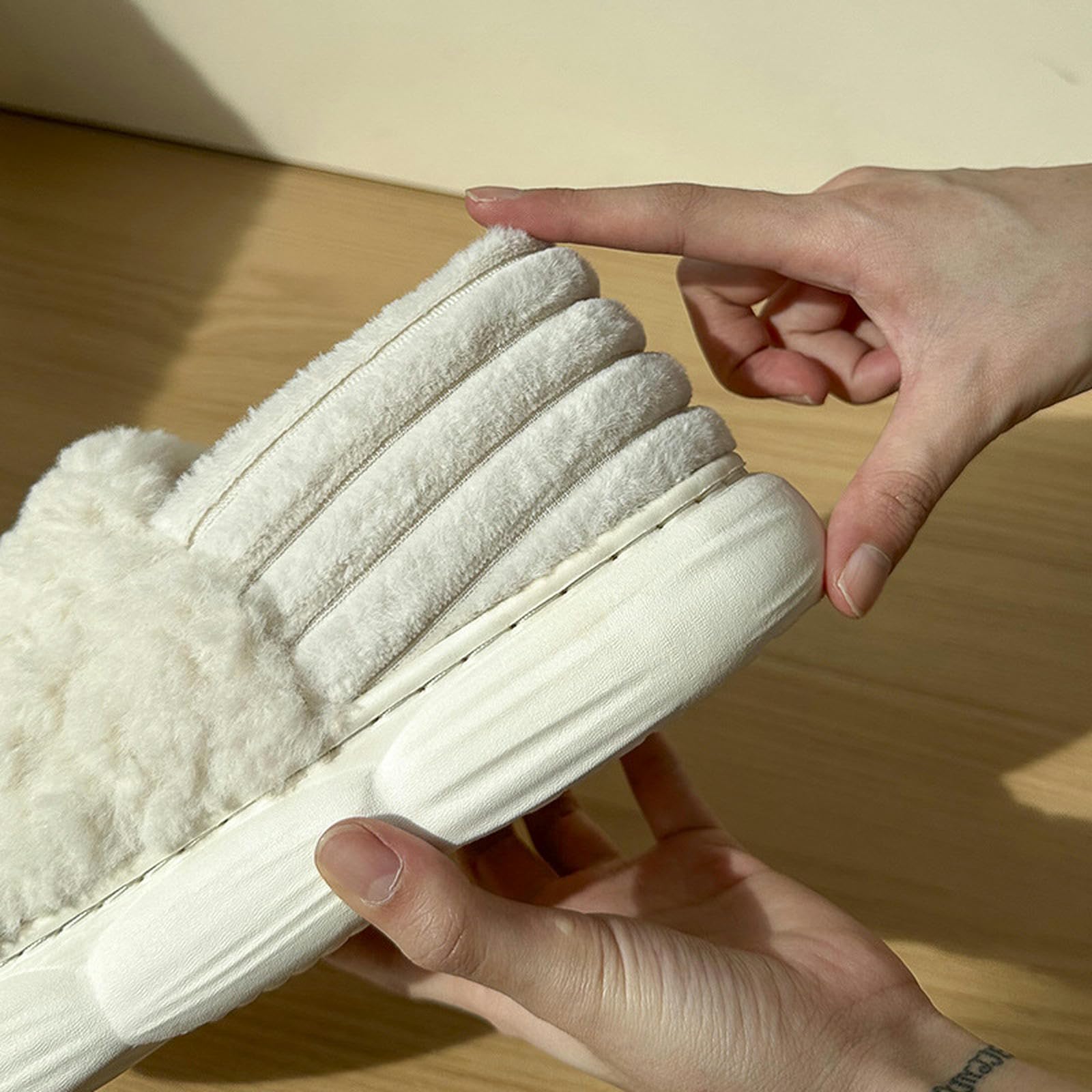 Zapatillas de estar por casa de animales para niña, pantuflas de invierno mullidas