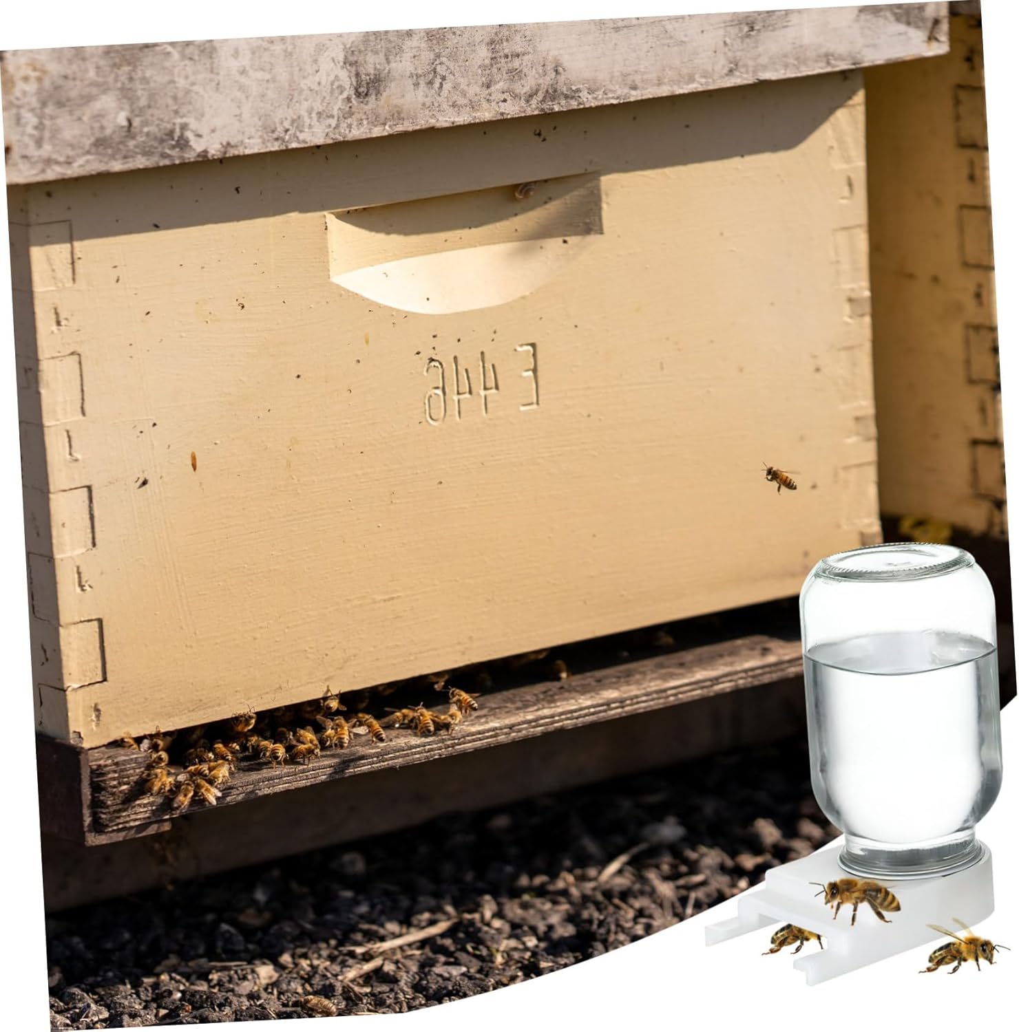 VICASKY Water Feeder Lid for Beehive Entrance Replacement Honey Bee Feeder Cover Durable Wood Beekeeping Accessory 4-Pack 2.87 Inch Size - Image 5