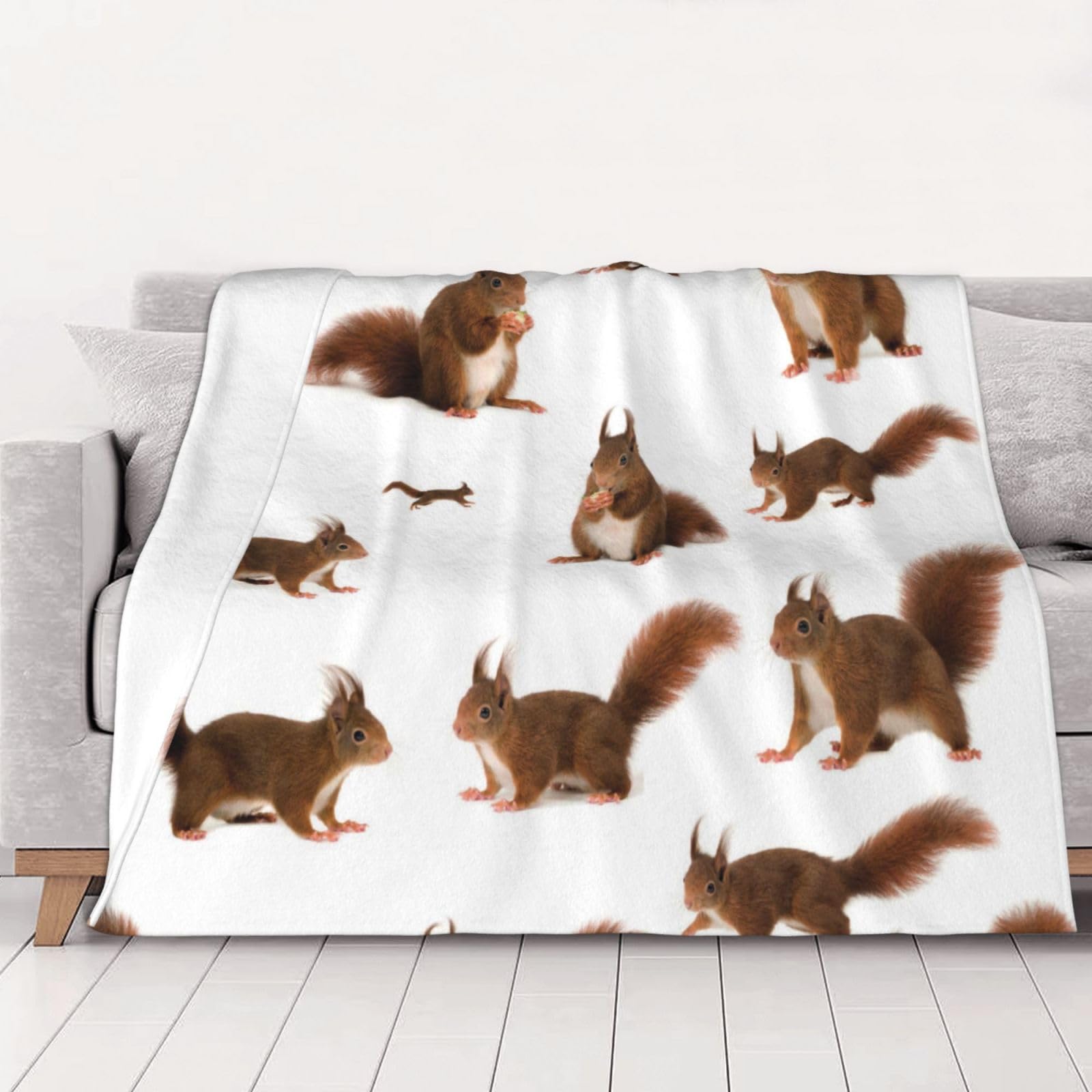 AUBKFELD Cute Squirrels Printed Flannel Blanket 200x150 CM, Soft & Warm Throw Blanket for Sofa/Couch/Bed/Car, Gifts for Audlts Women Men