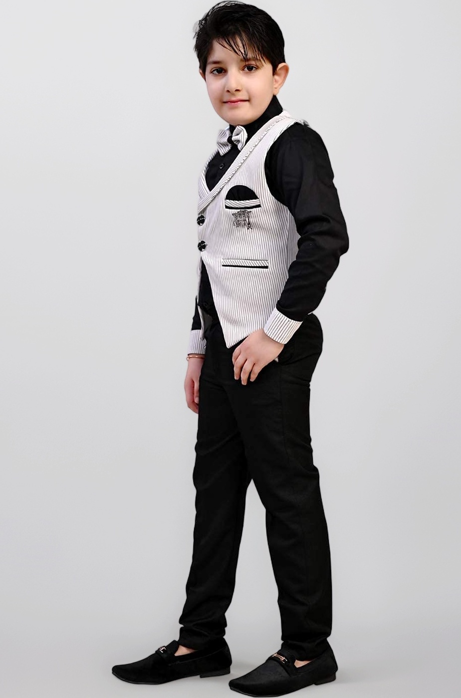 ZOLARIO Clothing Set, 3 Piece Dress for Kids Boys, Jacket, Pant, Bow and Shirt Set, Ideal for Wedding, Birthday and Party.