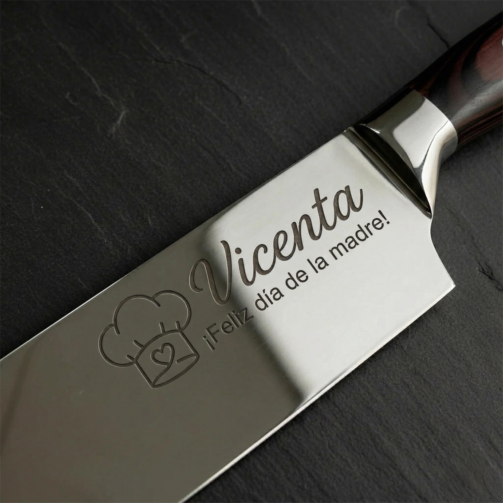 Cuchillo de Chef Profesional Personalizado con Nombre, (21 cm) – Regalo Original para Mujer, Hombre y Amantes de la Cocina – Día de la Madre y Cumpleaños – Estuche Premium Incluido, (21)