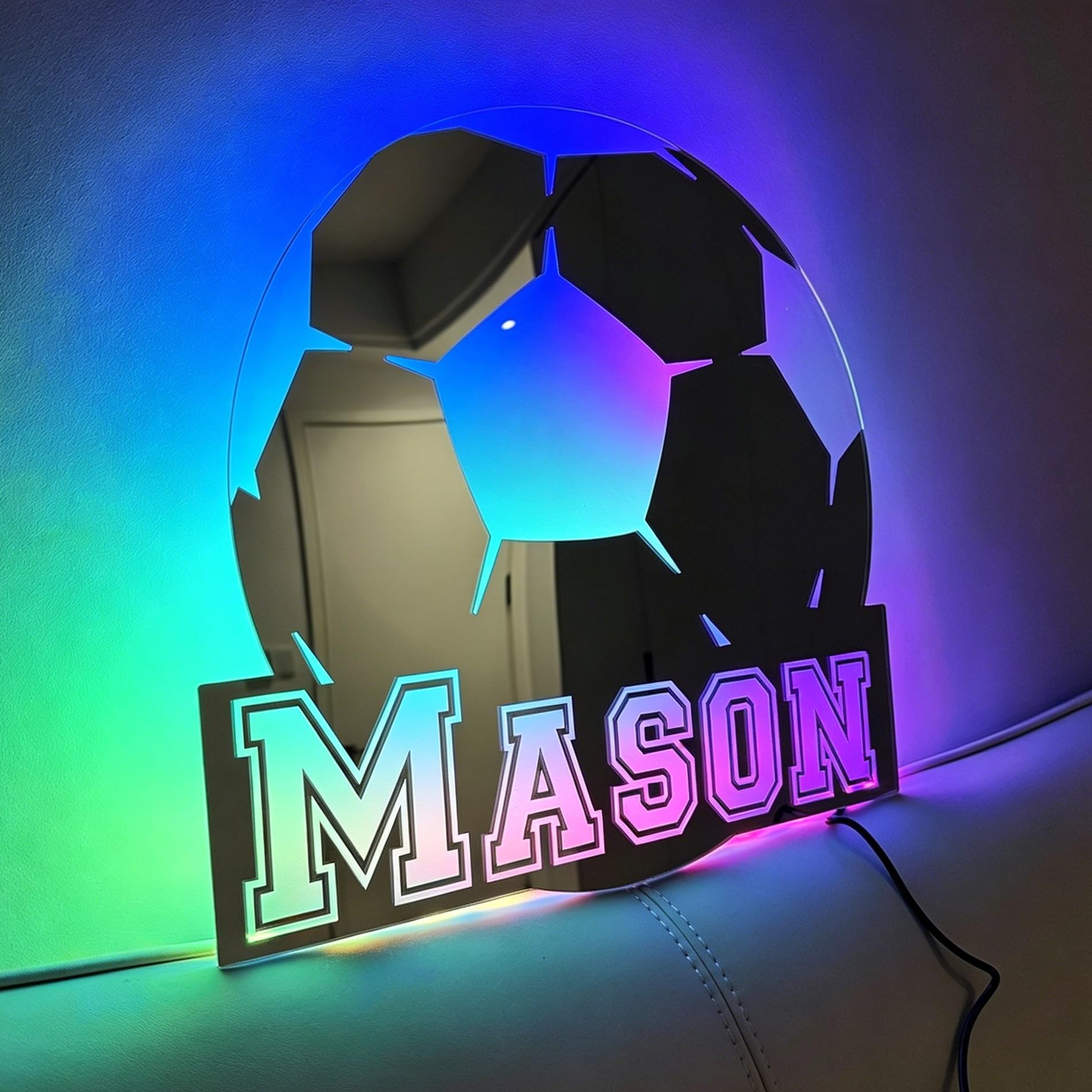 Individuell gestaltbare Fußball-Neonreklame Personalisierter LED Spiegel mit Namen ideal für Jungenzimmer, Bar, Männerhöhle Dimmbares Neonlicht das perfekte Geburtstagsgeschenk für Kinder und Freunde