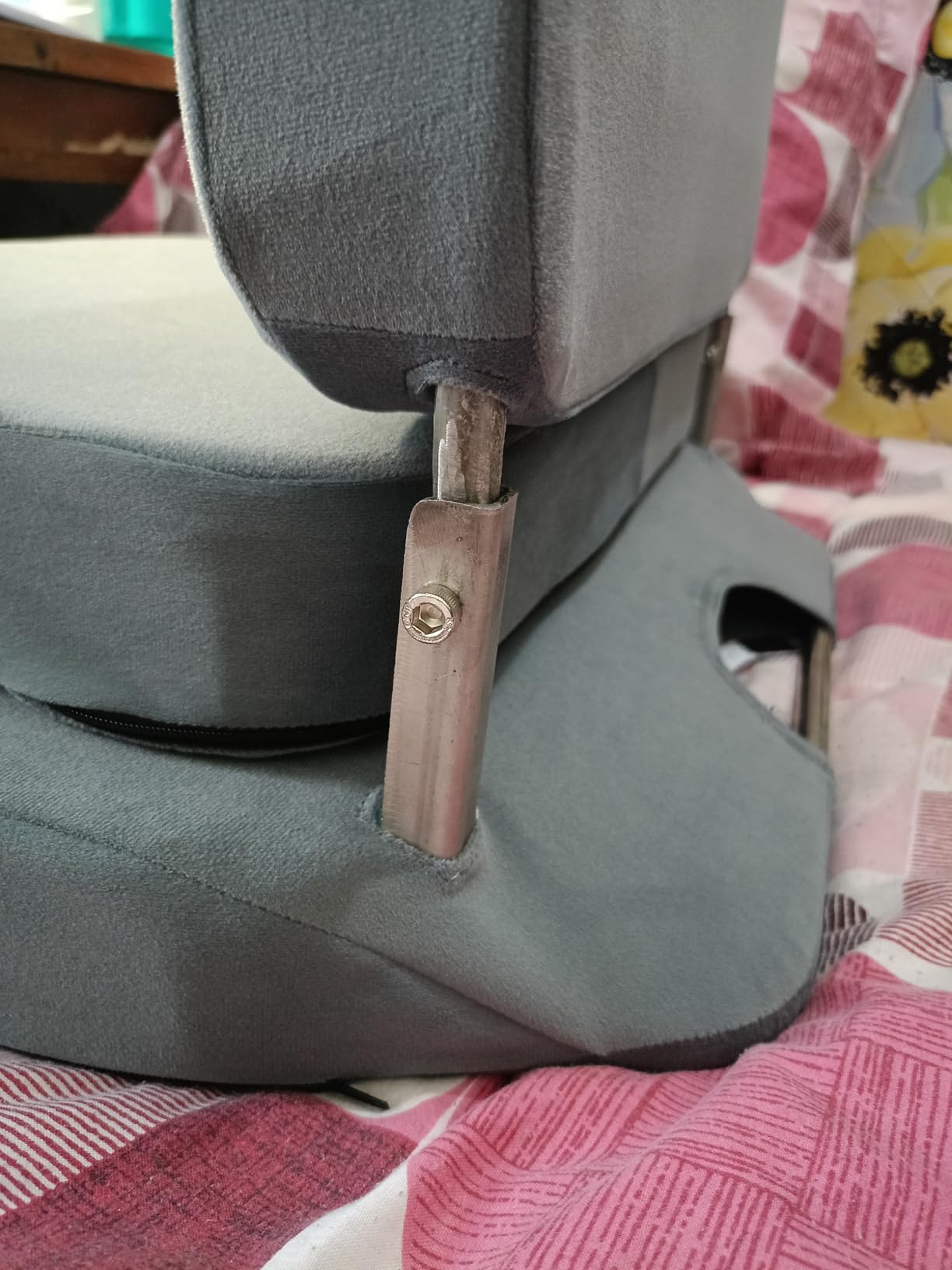 Sedia da meditazione, grande, pieghevole, con supporto per la schiena, per rilassarsi, yoga, meditazione, blocco per meditazione, telaio in acciaio inox, copertura lavabile e portatile (grigio scuro)