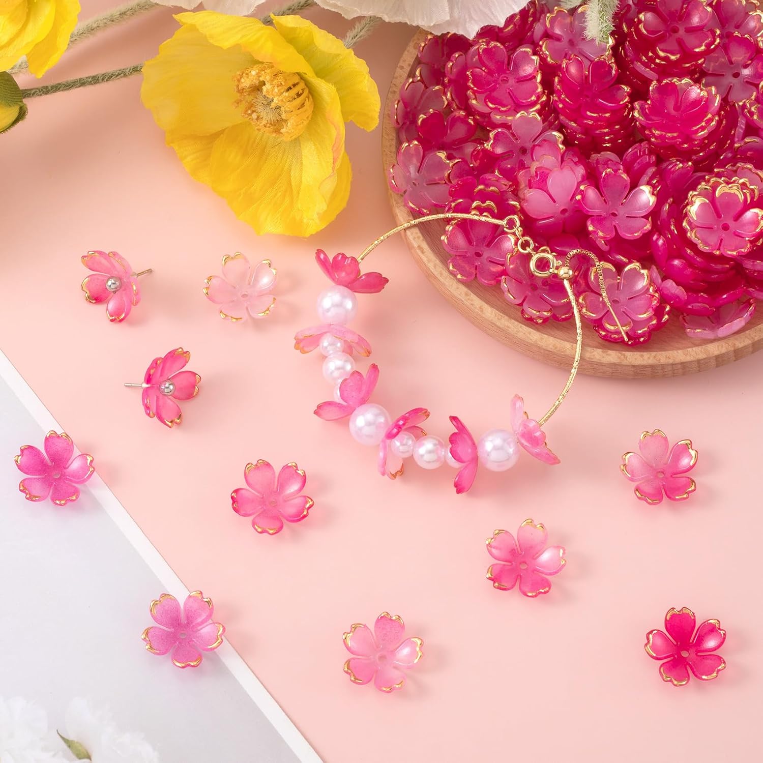 100pcs Cherry Blossom Beads, 5-Petal Pink Gradient Acrylic Flower Beads, Mini Spacer Hair Accessories Halloween Christmas for Bracelets Earring Jewelry Making