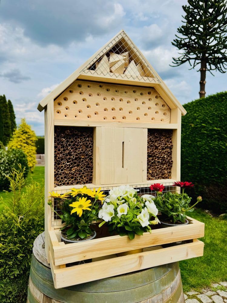 handgefertigtes Insektenhotel XL Wildbienen Nisthilfe I Insektenhaus mit Blumenkasten aus Holz und Standfuß 97 x 51 x 18 cm (HxBxT) I Wetterfest I Bienenhaus I Produziert in der EU