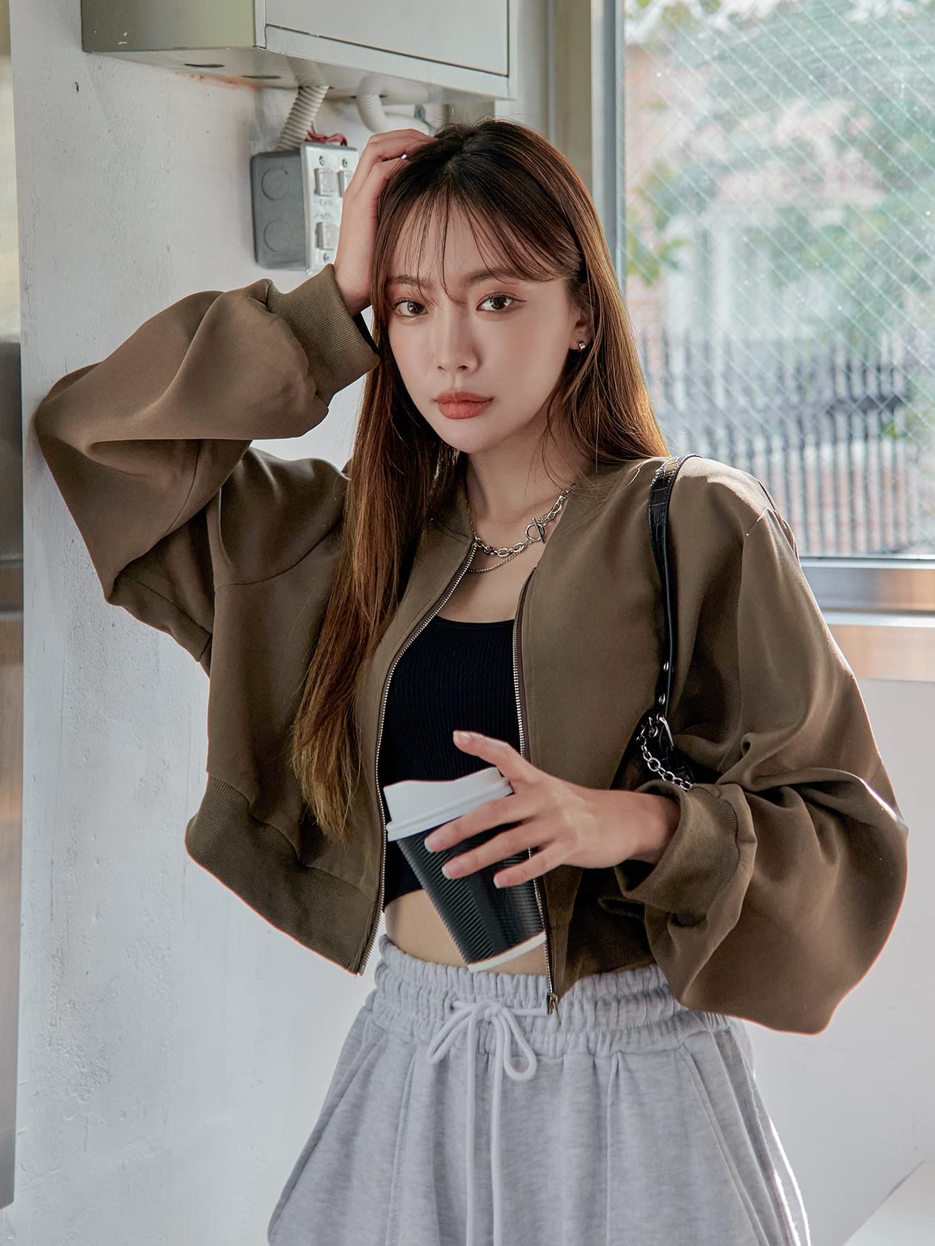 Amazon.co.jp: ドロップショルダージッパーボンバージャケット