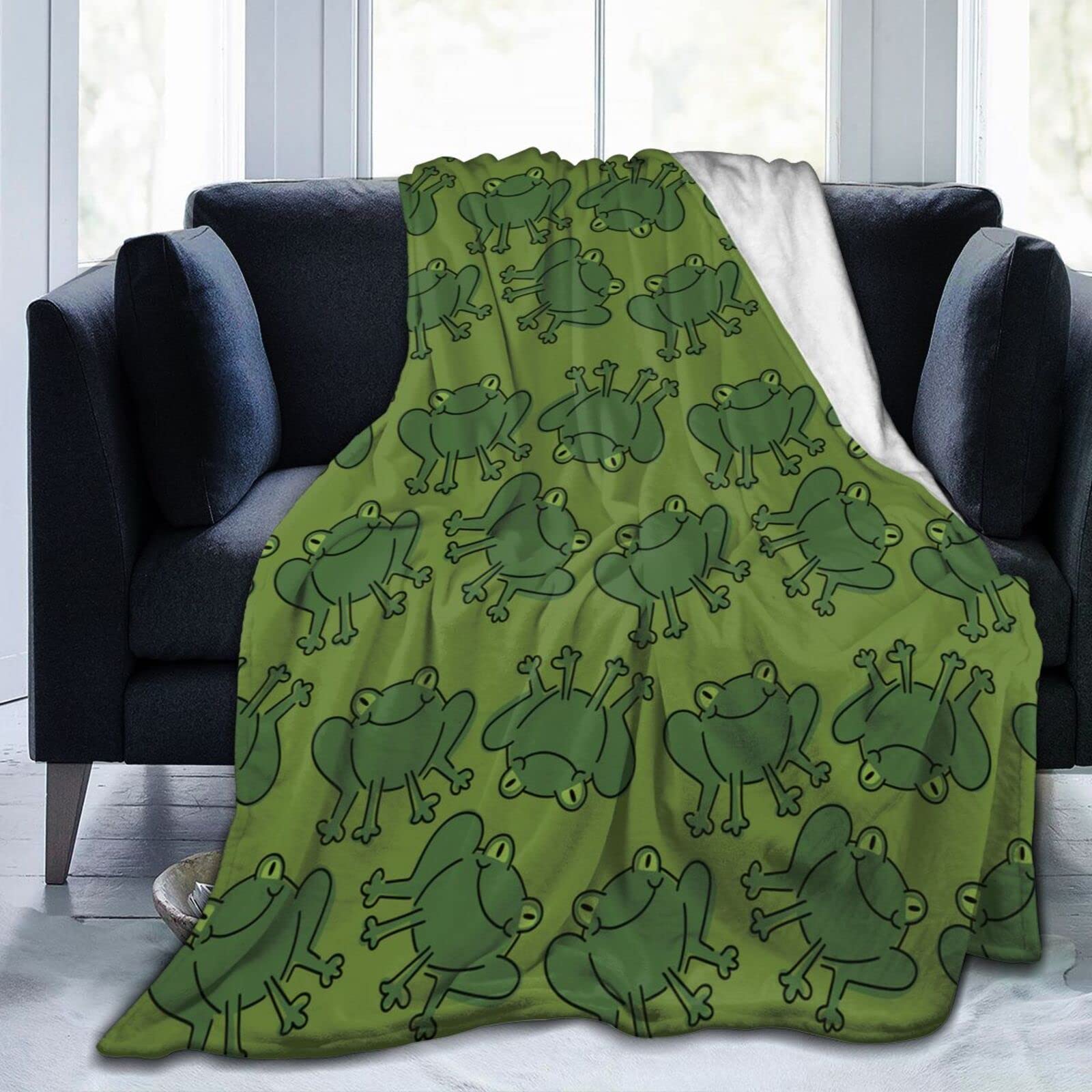 Lsjuee Cute Frog Throw Blanket Soft Cozy Lightweight Blankets Funny Frog Print Flannel Blanket for Sofa Couch Bed Office 50"X40"