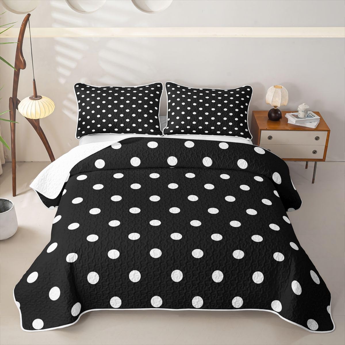 Manfei Polka Dot Quilt Bedding Set Twin,Cute Dots Pattern Coverlet Bedspread for Kids Modern Simple Style Lightweight Microfiber Bed Cover Black Quilted Coverlet (1 Quilt+ 1 Pillowcase)