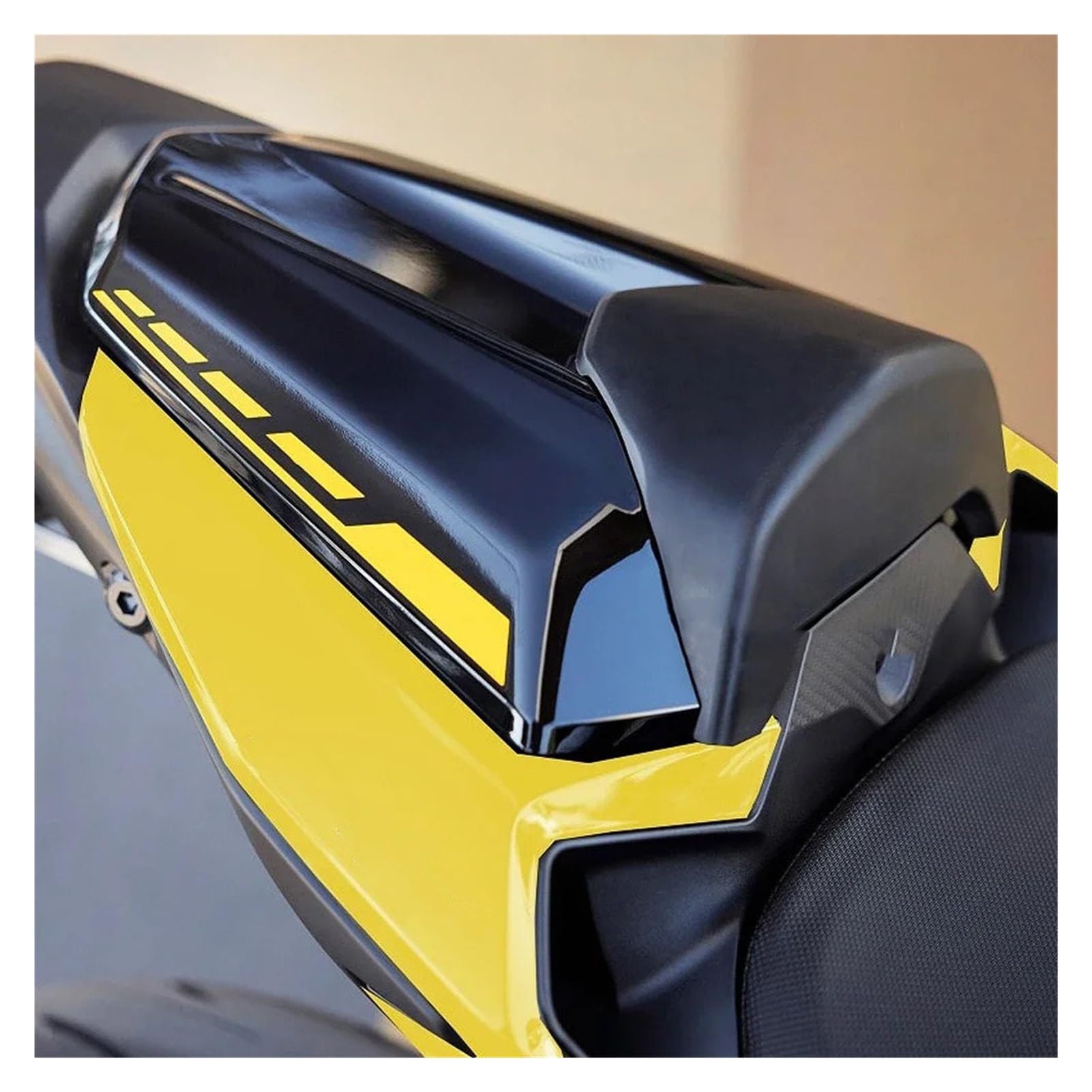 Motorradzubehör kompatibel mit Honda CB 750 Hornet 2023 2024: Soziussitzabdeckung, Heckverkleidung aus Kohlefaser(Matte Black Yellow)