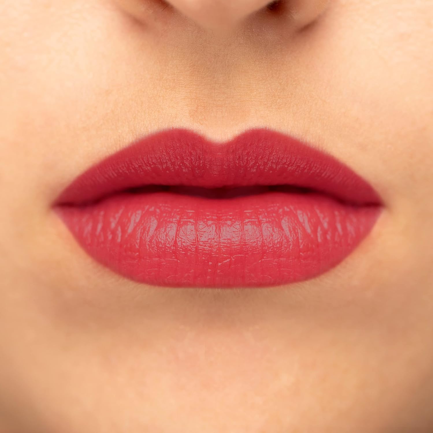 Kevyn Aucoin Unforgettable Lipstick, Available Colors with Matte, Cream or Shine finishes (textures): Intense color plus slim design allows for a precise application for a makeup novice, or expert.