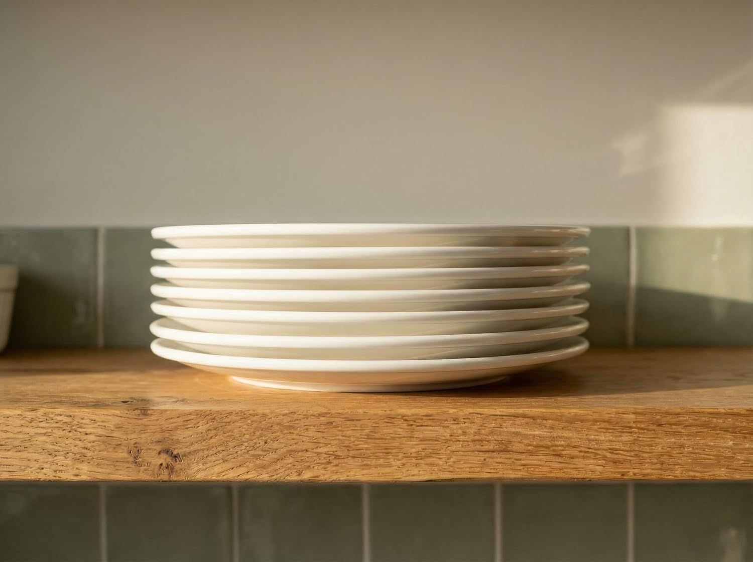 Ceramic Appetizer Plates Set of 6, White Porcelain Dessert Plates 9 Inch, Dinner Plates, Modern Round Salad Plates, Porcelain Serving Dishes for Snack, Bread, Fruit, Microwave & Dishwasher Safe